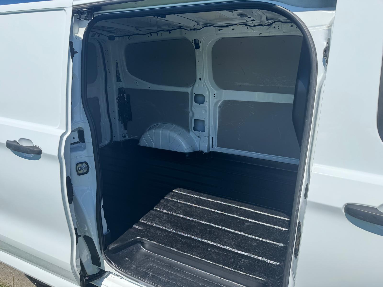 FORD Transit Custom Van 300 L1H1 Trend-image-6