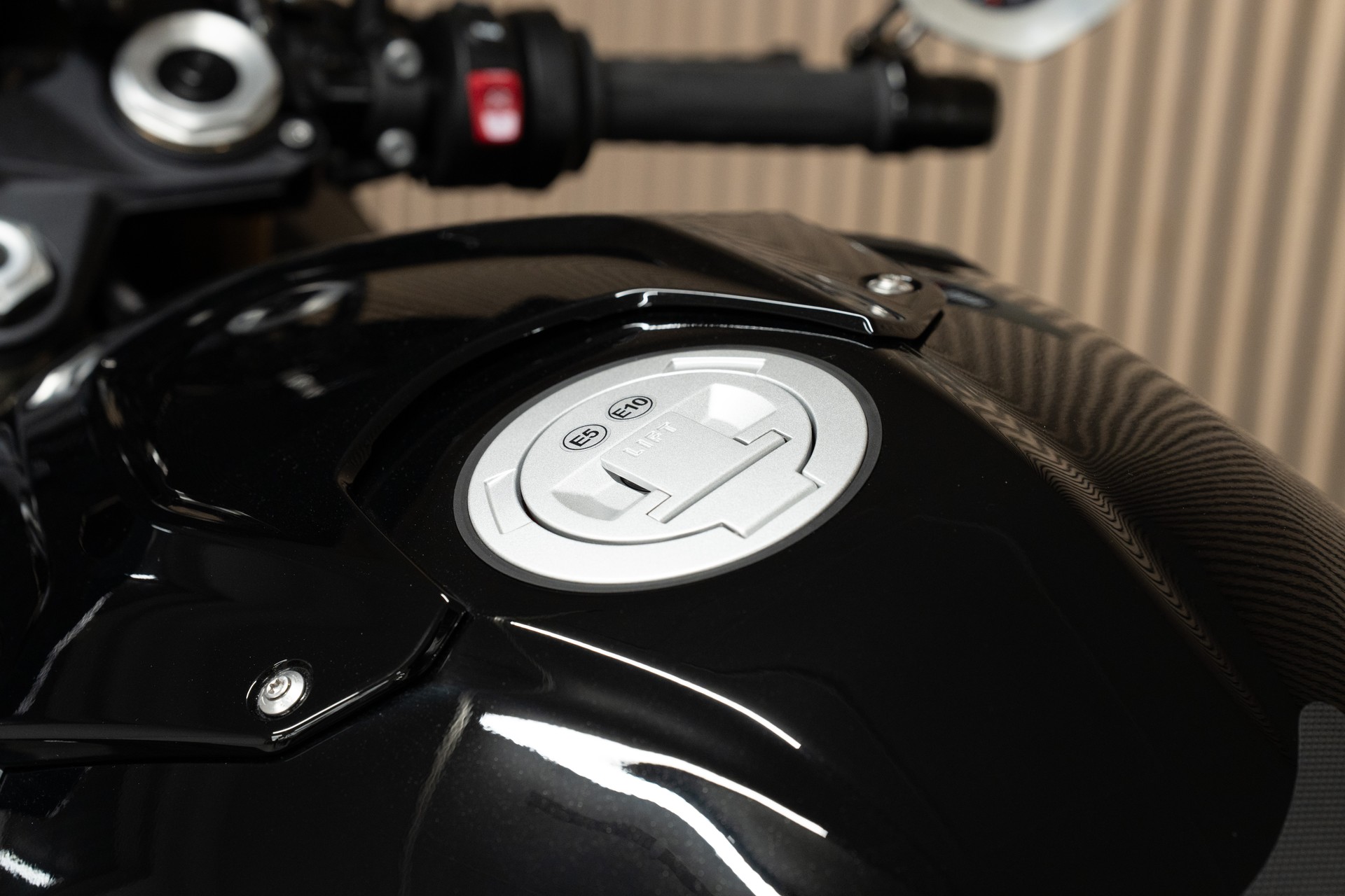 BMW S 1000 RR Individual mit Sportschalldämpfer u. v. m.-showroom-element-3
