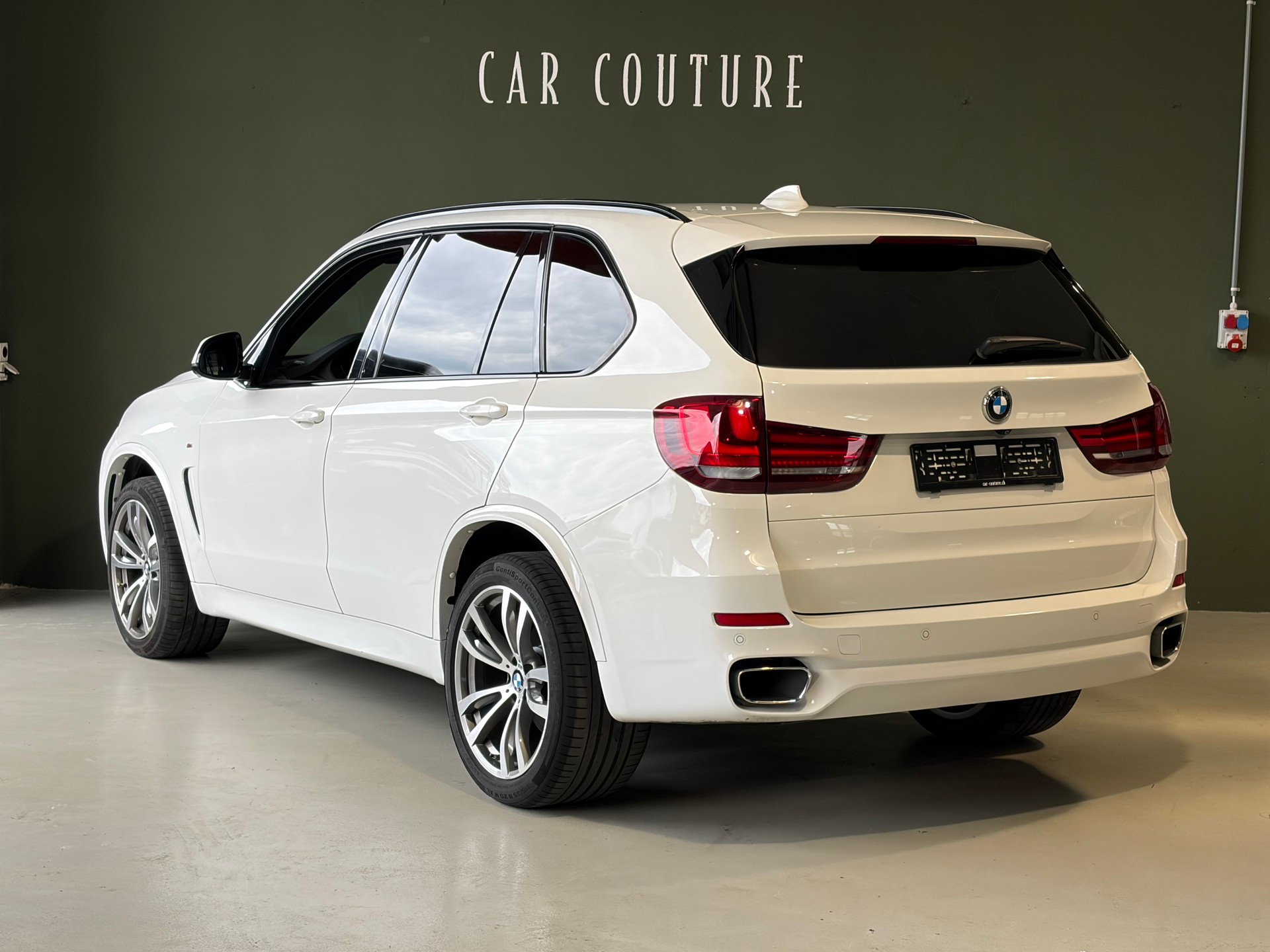 BMW X5 xDrive 40d Steptronic * M-Sport *CH-Fahrzeug*Shadow Line*-image-3