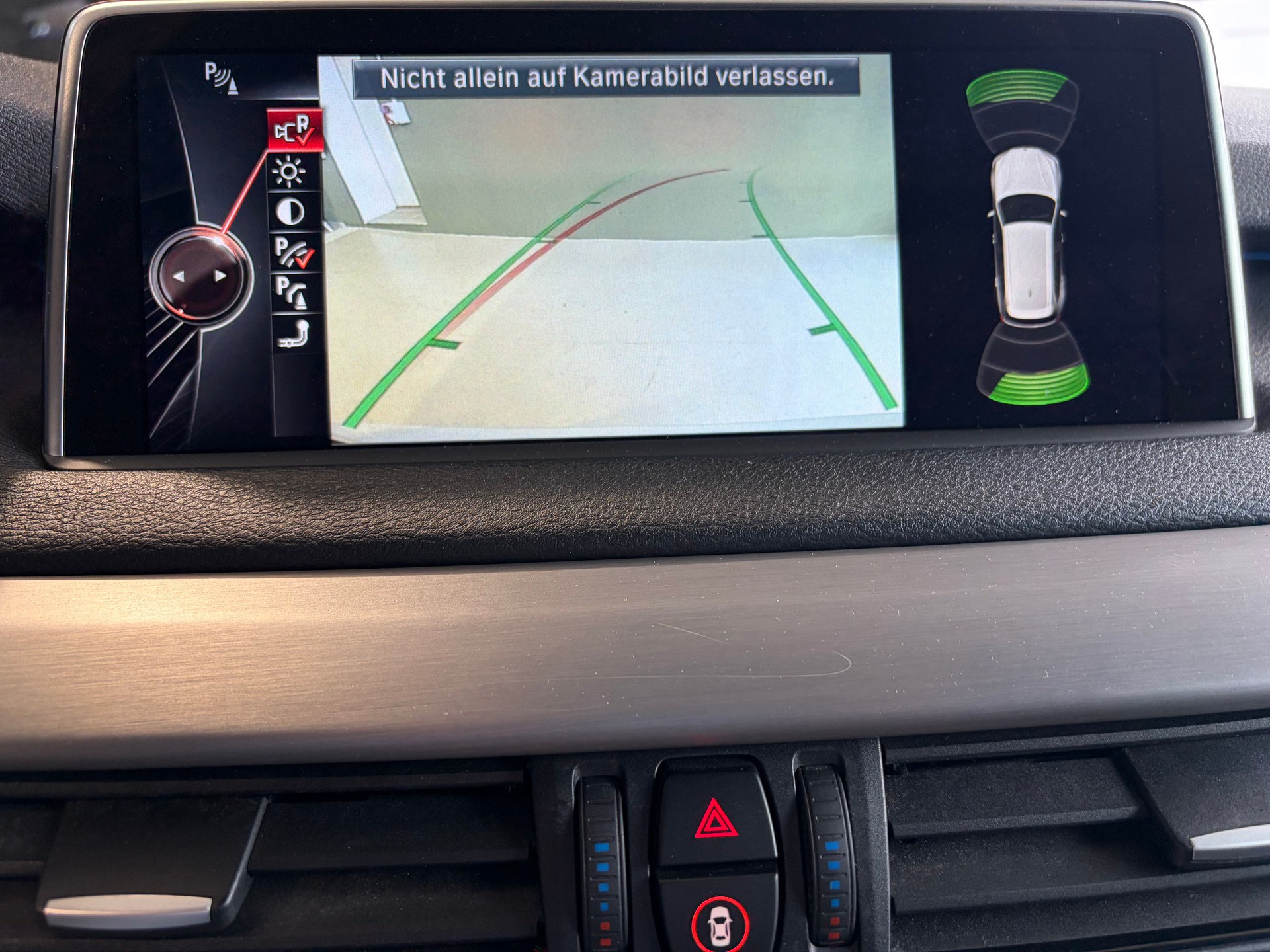 BMW X5 xDrive 40d Steptronic * M-Sport *CH-Fahrzeug*Shadow Line*-image-18