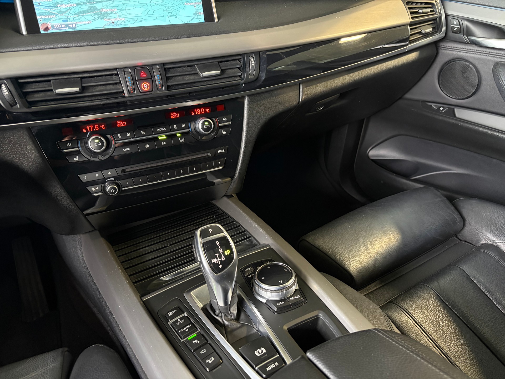 BMW X5 xDrive 40d Steptronic * M-Sport *CH-Fahrzeug*Shadow Line*-image-22
