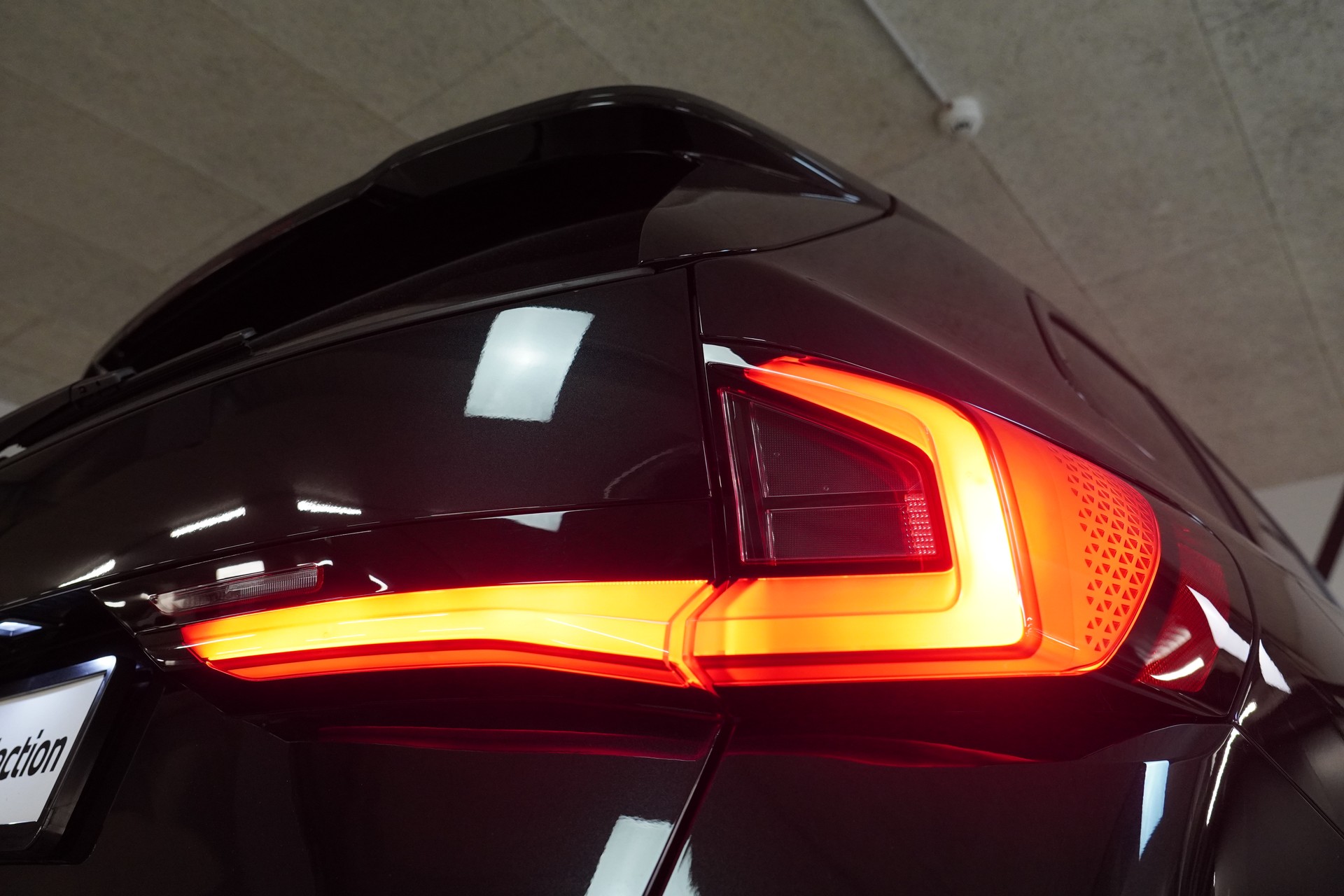 BMW X1 xDrive 23d 48V M Sport-image-15