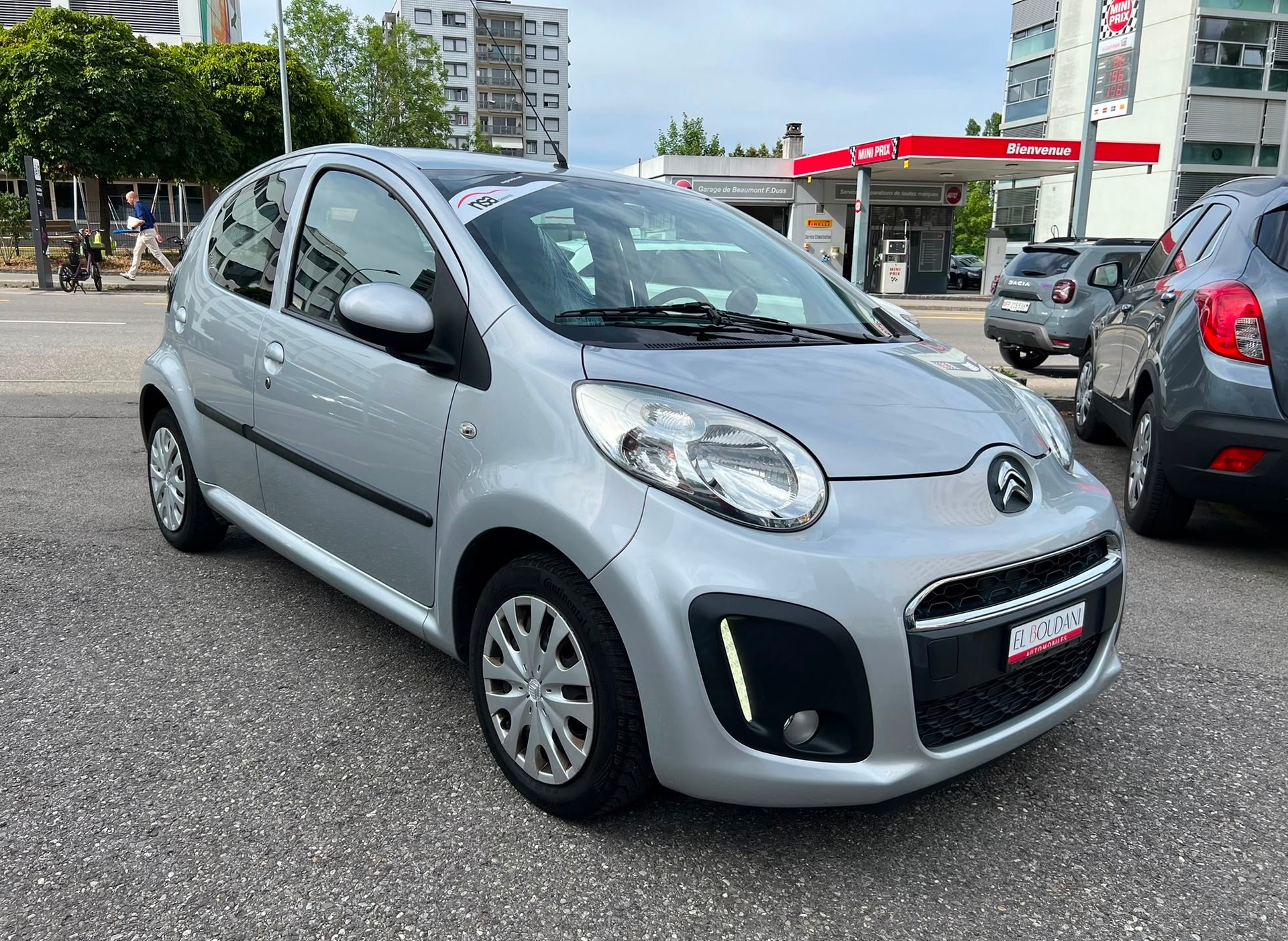 CITROEN C1 1.0i Exclusive-image-2