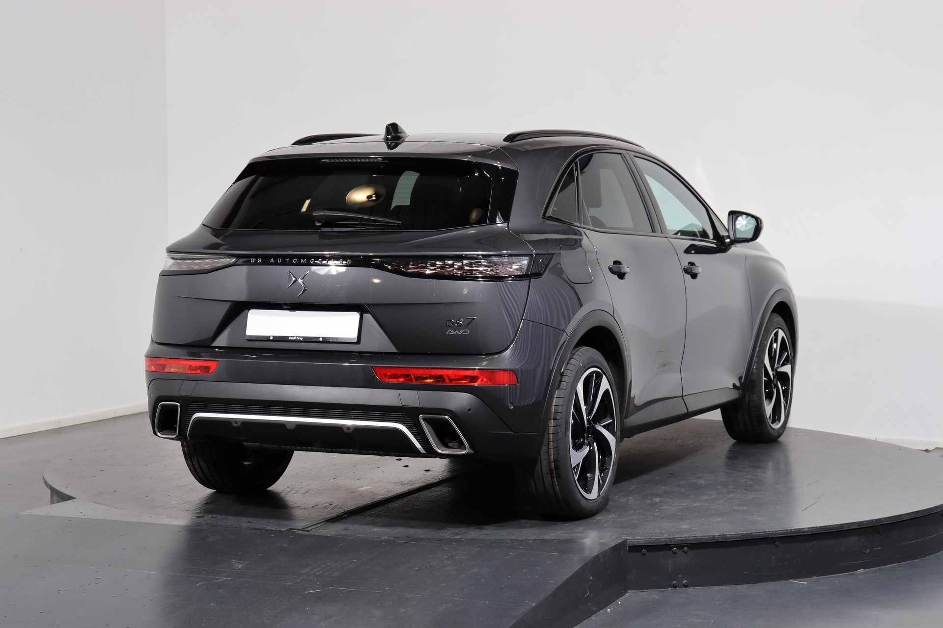 DS AUTOMOBILES 7 1.6 E-Tense Étoile 4x4-image-2