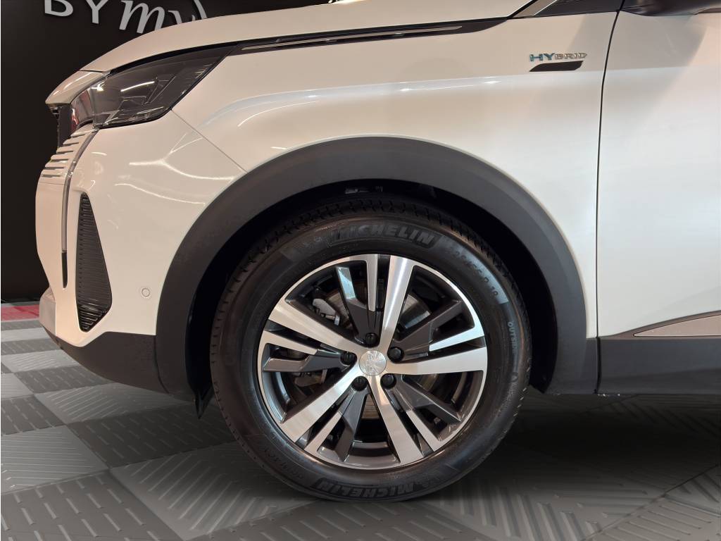 PEUGEOT 3008 225e Hybrid2 Allure Pack EAT8-image-10