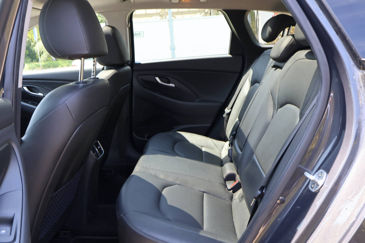 HYUNDAI i30 Wagon 1.5 T-GDi Vertex-image-14