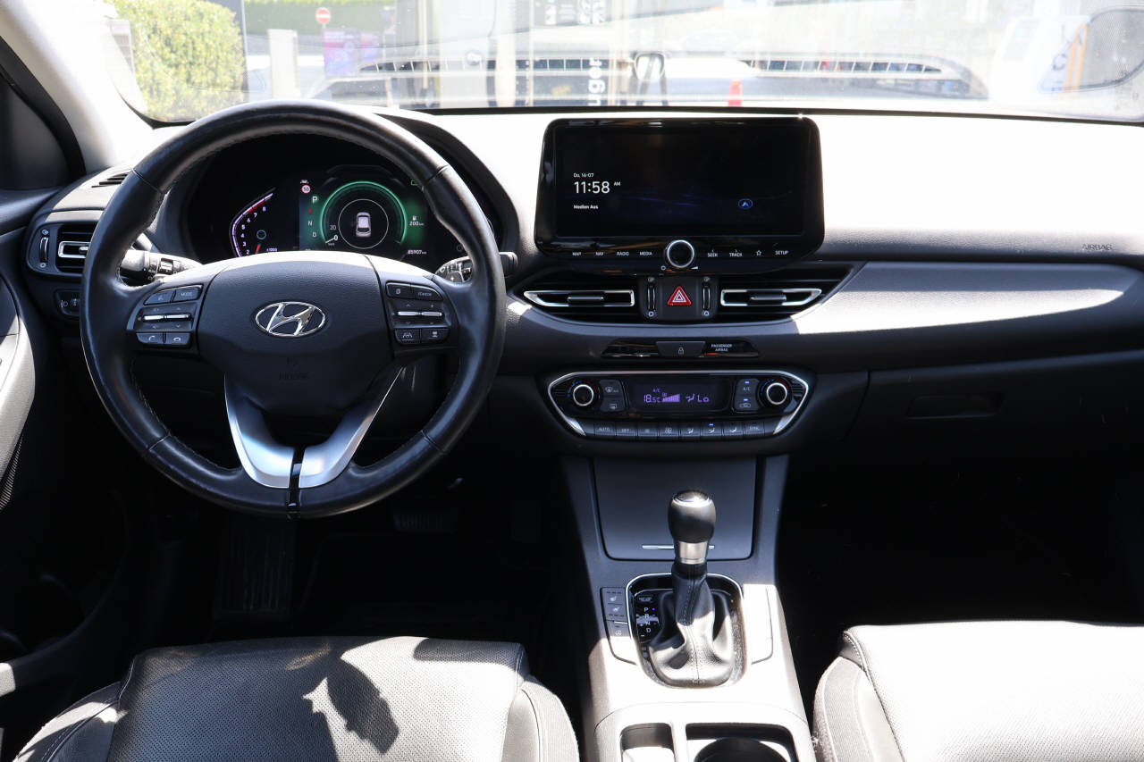 HYUNDAI i30 Wagon 1.5 T-GDi Vertex-image-9