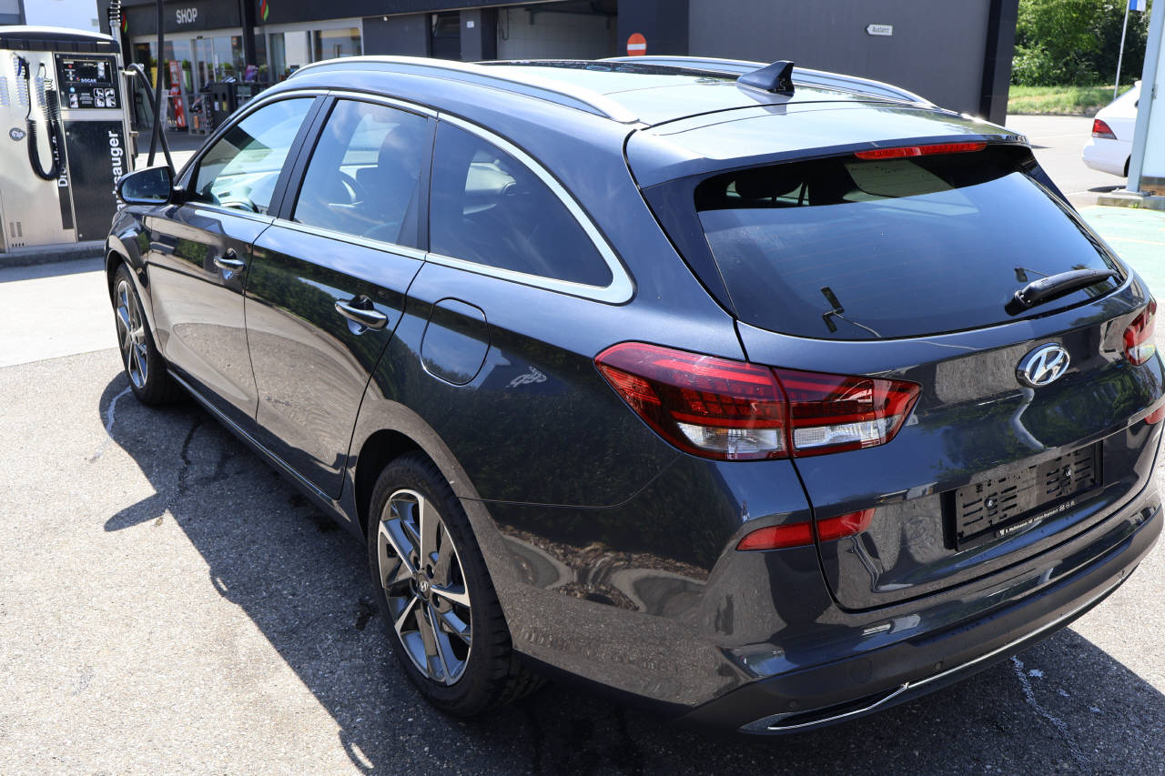 HYUNDAI i30 Wagon 1.5 T-GDi Vertex-image-5