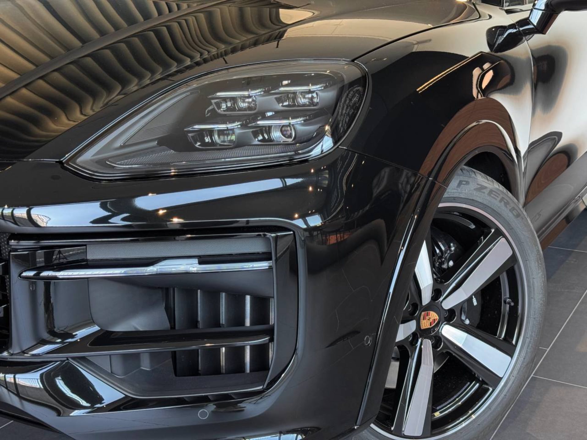 PORSCHE Cayenne GTS-image-31