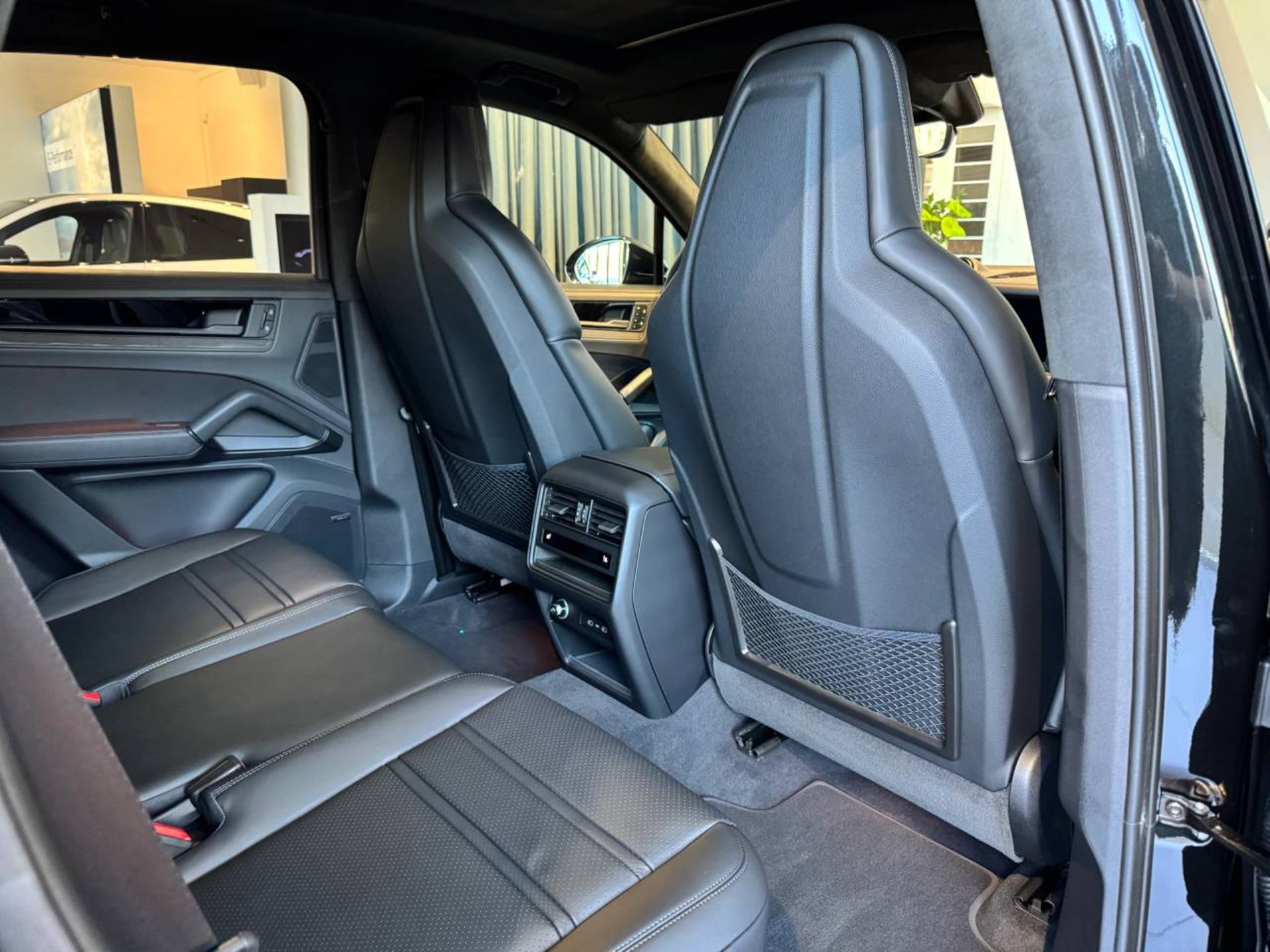 PORSCHE Cayenne GTS-image-27