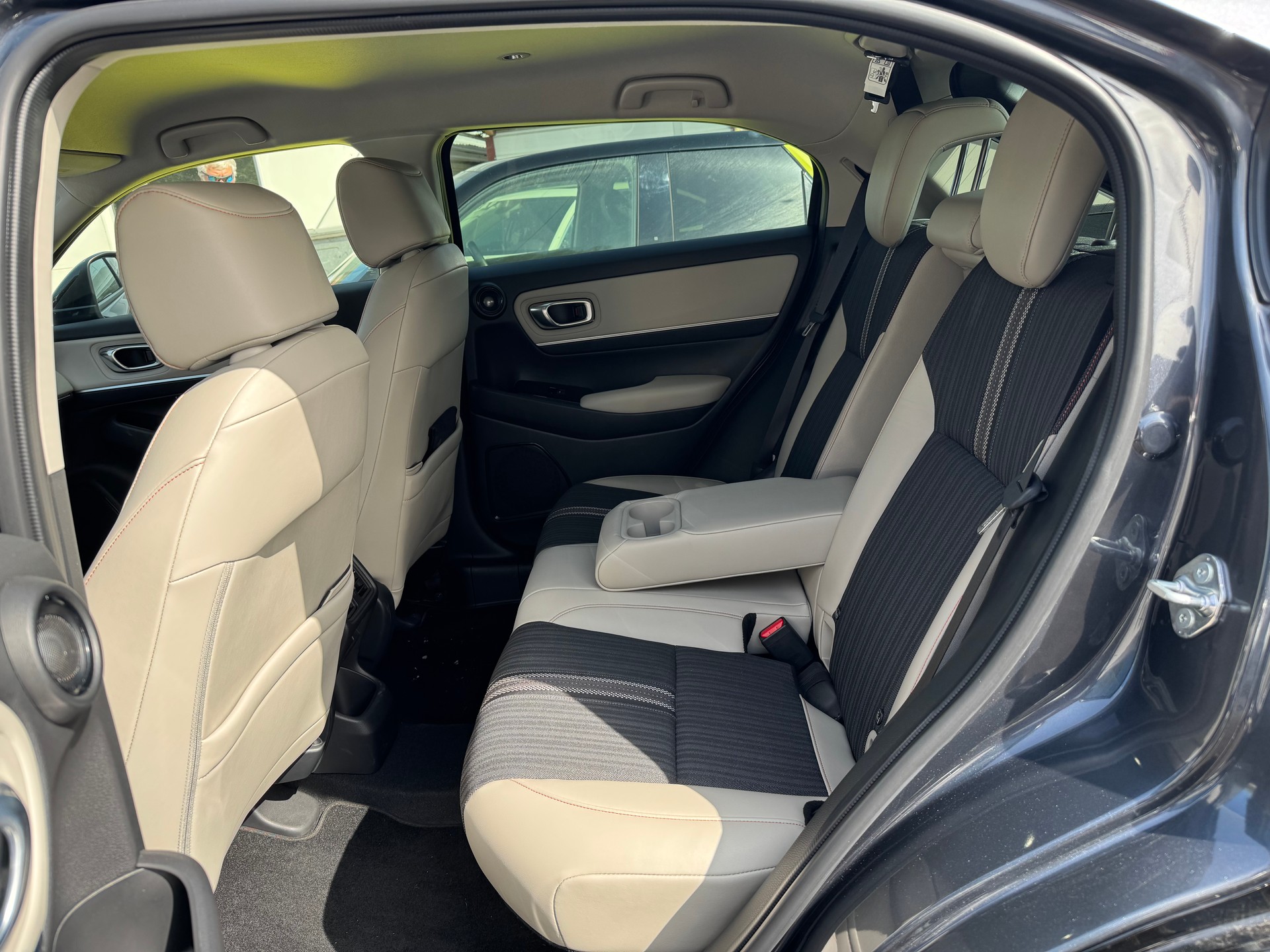 HONDA HR-V 1.5i-MMD Advance Style CVT-image-8
