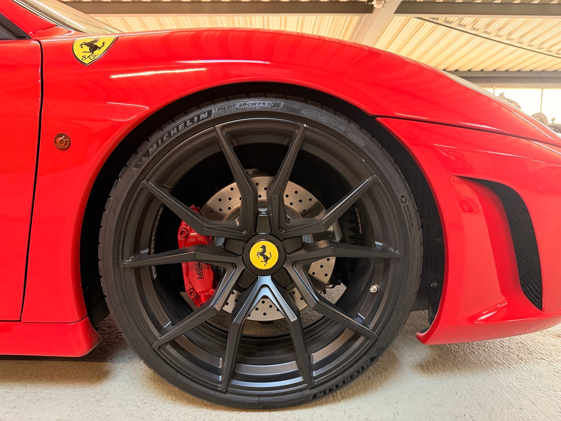 FERRARI F430-image-9