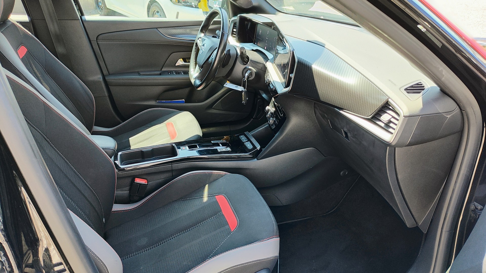 OPEL Mokka 1.2 Direct Injection Turbo GS Line Aut.-image-12