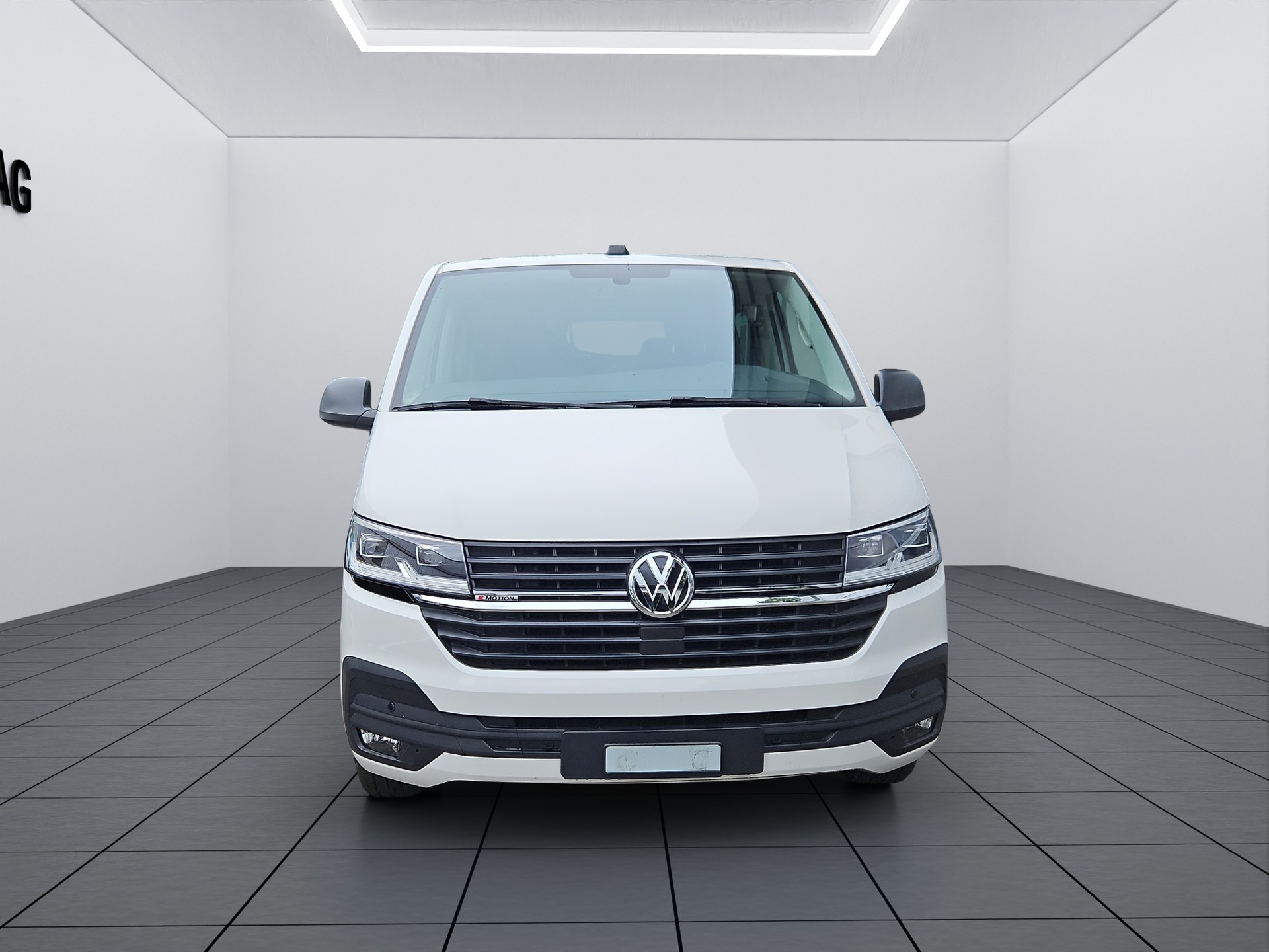 VW T6.1 Multivan 2.0 TDI Trendline Liberty 4Motion DSG-image-1