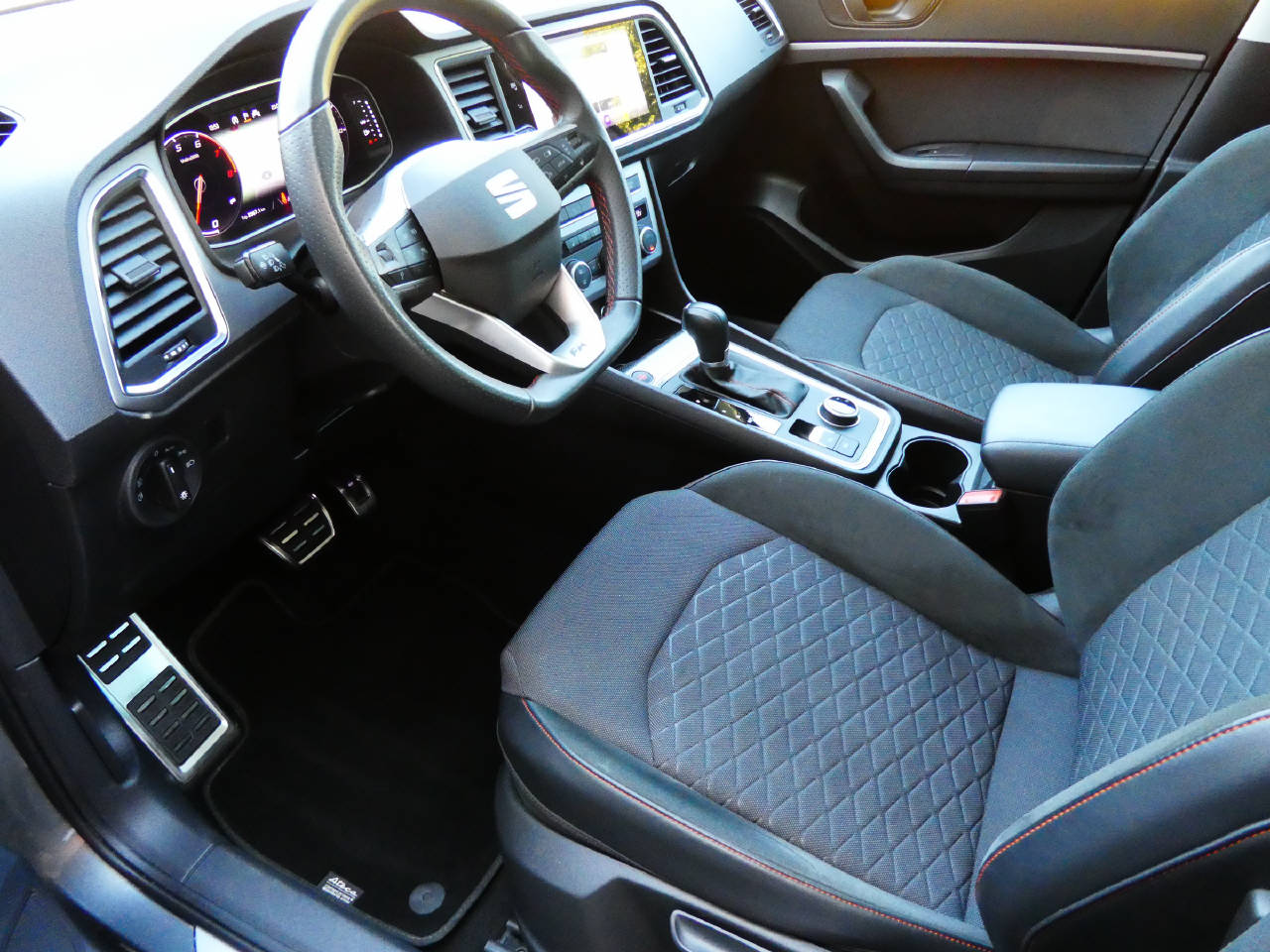SEAT Ateca 1.5 TSI FR DSG-image-8