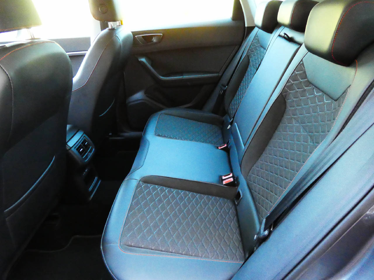 SEAT Ateca 1.5 TSI FR DSG-image-11