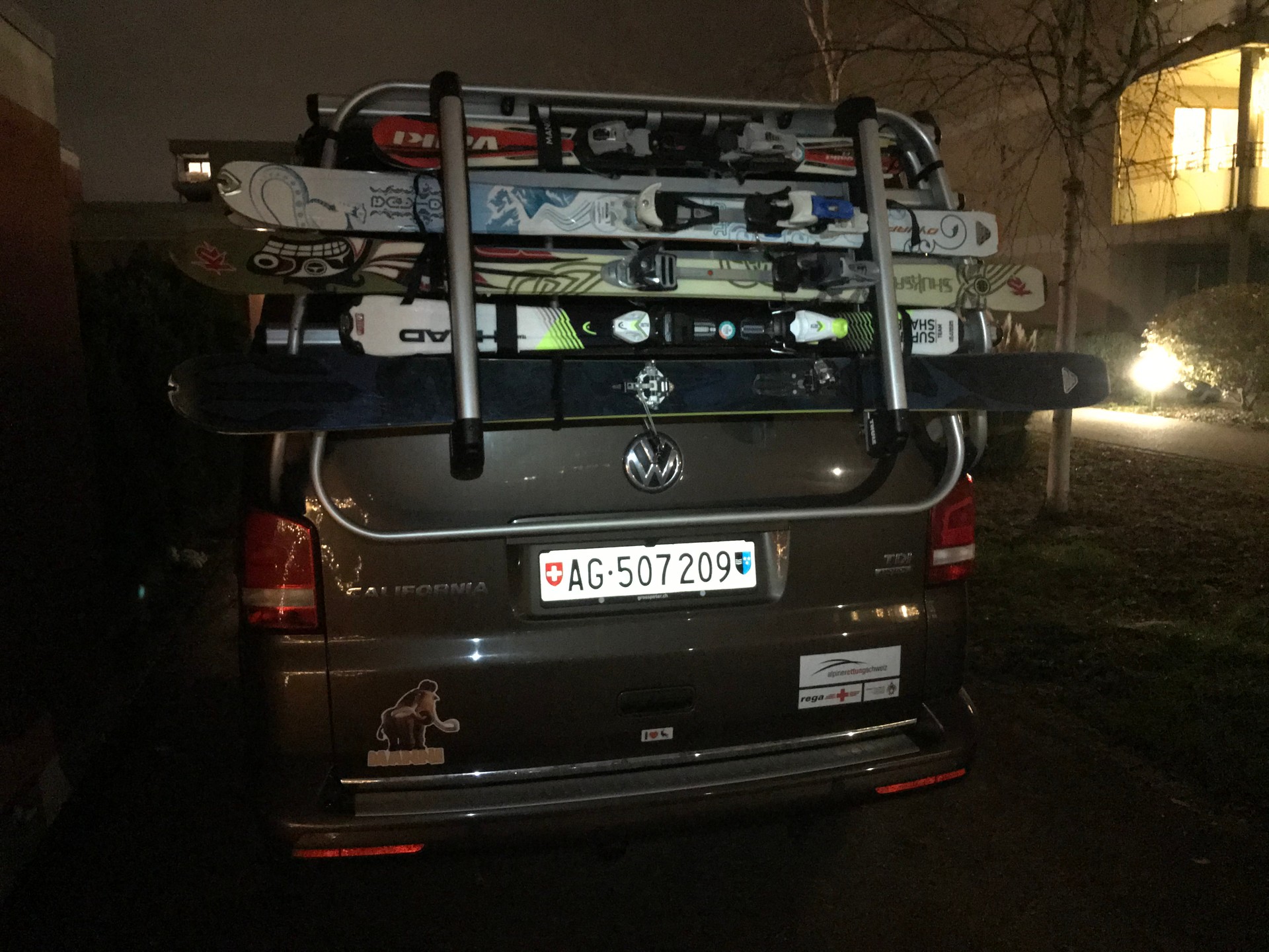 VW 2.0 TDI 180 CL Edition DSG 4m-image-19