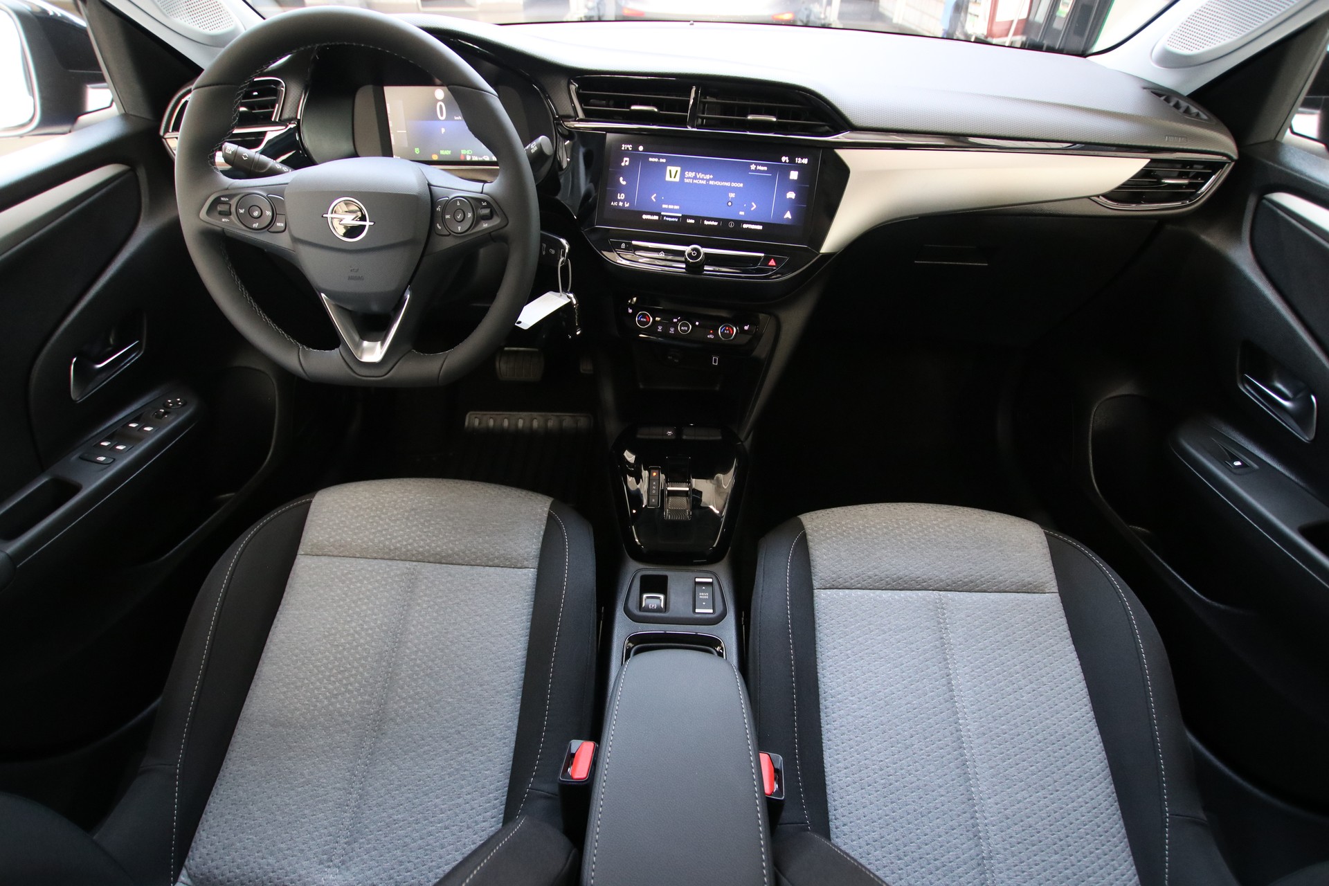 OPEL Corsa e- 50kWh Edition-image-9