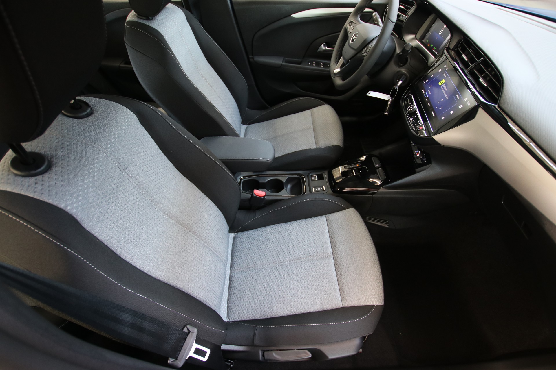 OPEL Corsa e- 50kWh Edition-image-12