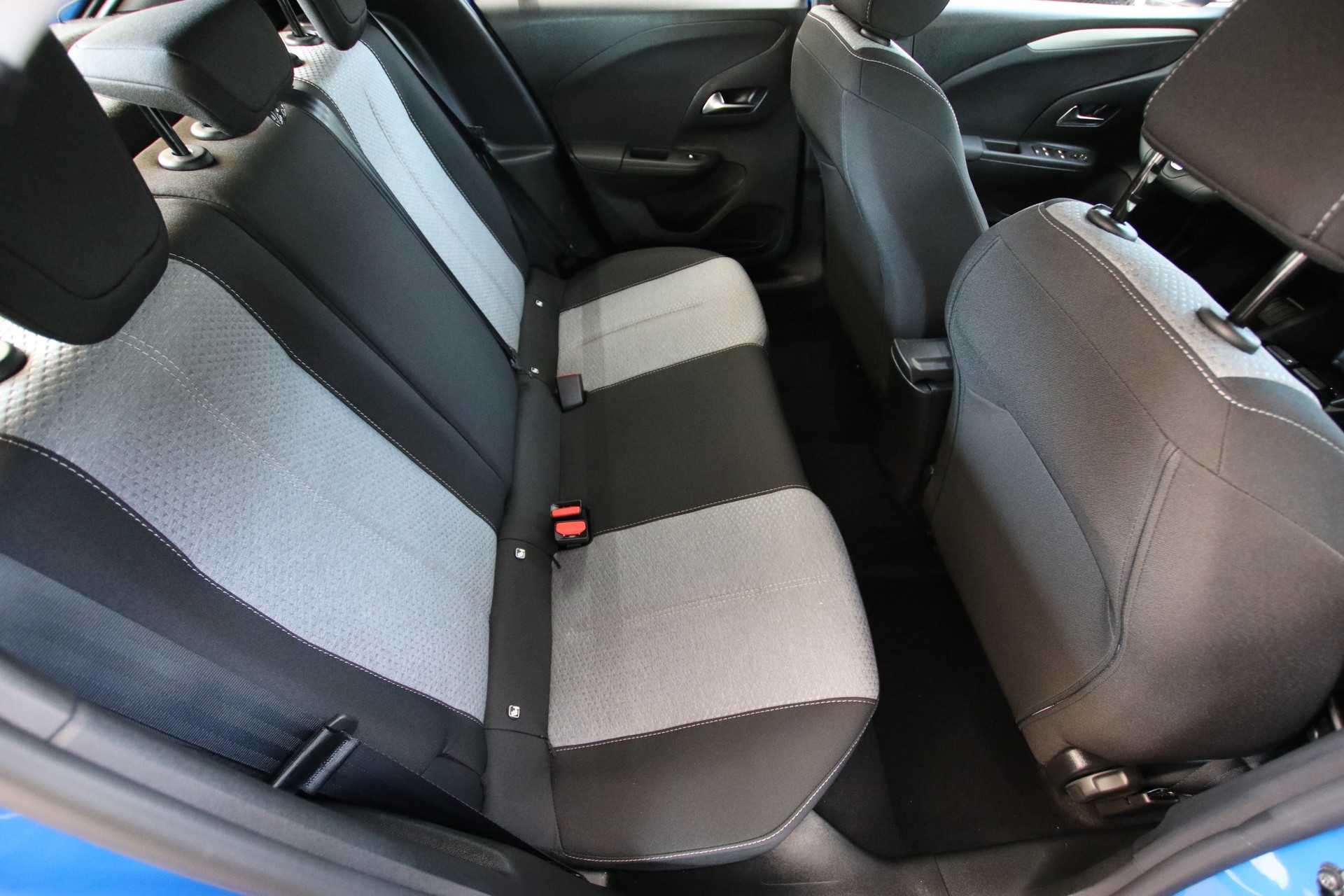 OPEL Corsa e- 50kWh Edition-image-14