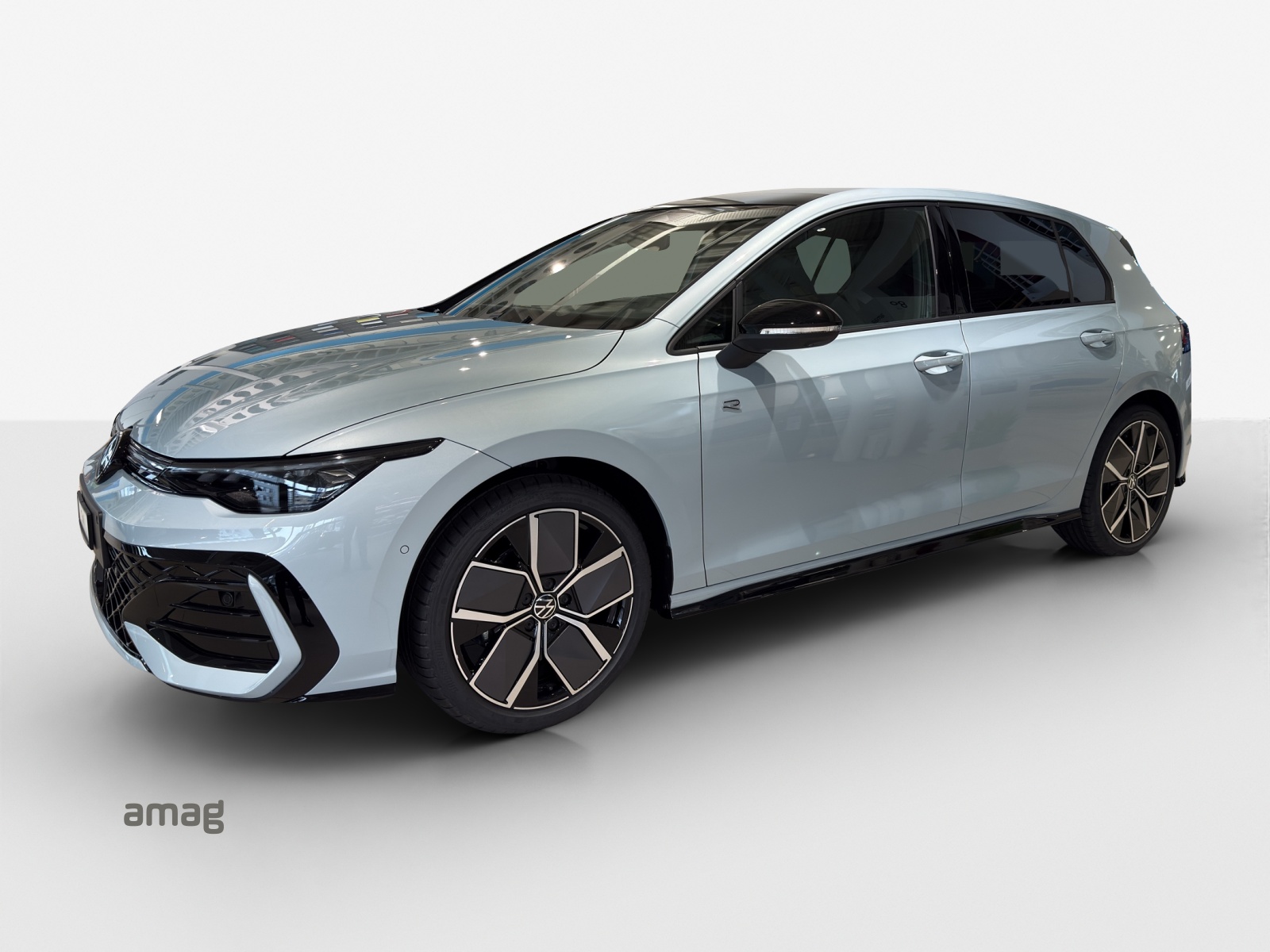 VW Golf 1.5 e TSI mHEV R-Line DSG-image-0