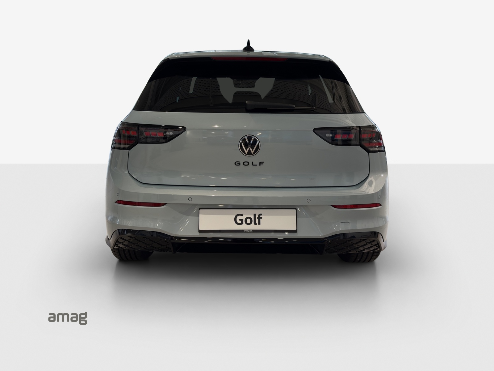 VW Golf 1.5 e TSI mHEV R-Line DSG-image-3