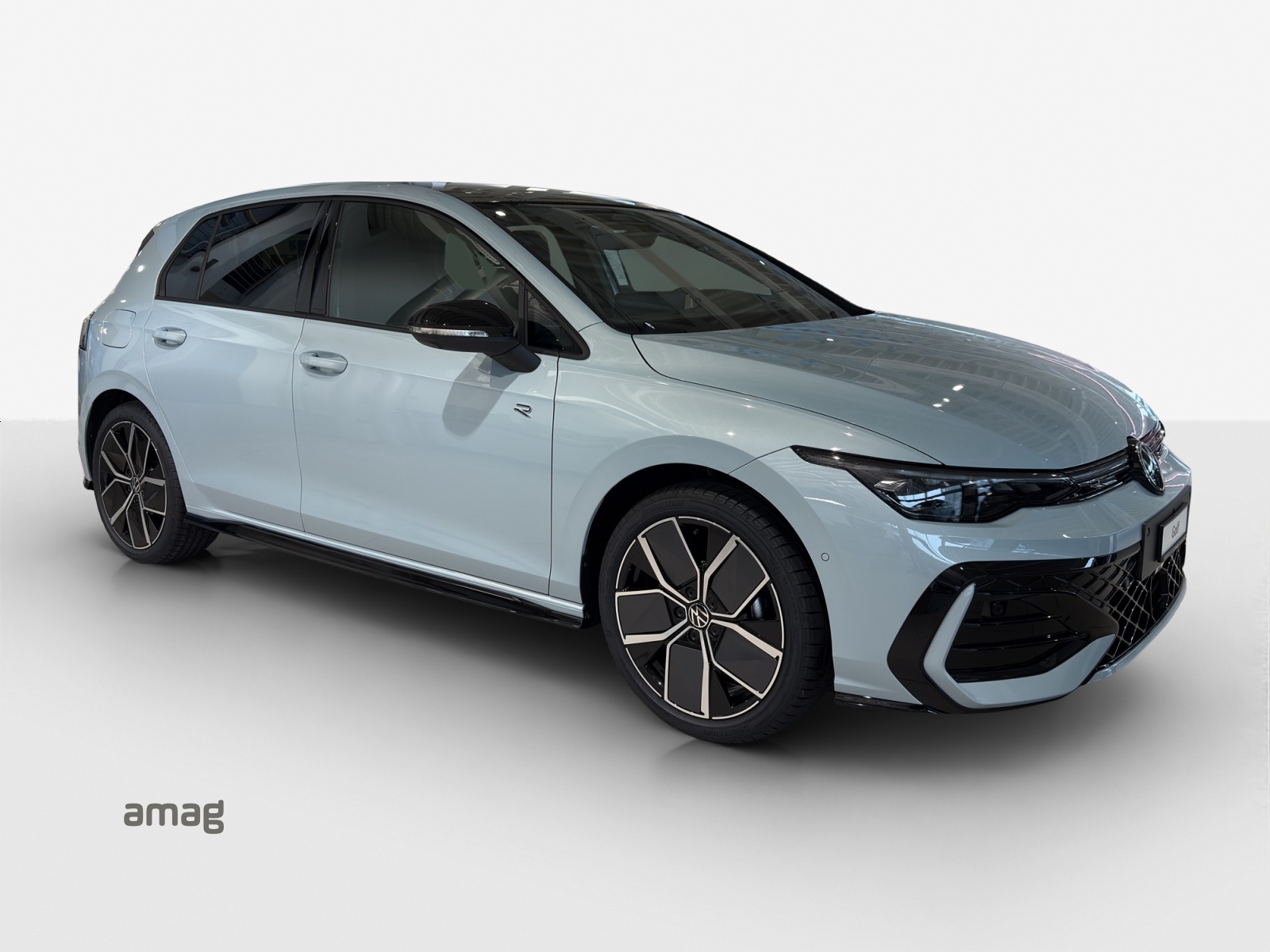 VW Golf 1.5 e TSI mHEV R-Line DSG-image-5