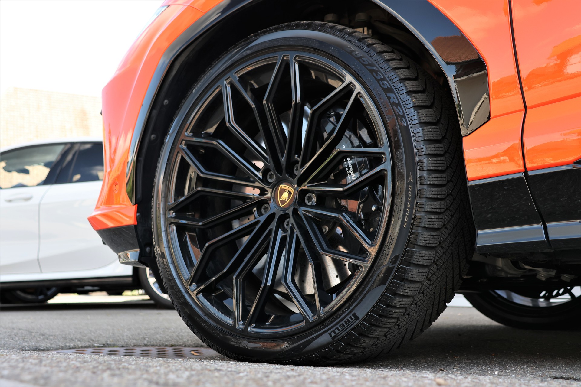 LAMBORGHINI Urus SE *ARANCIAEGON*-image-9