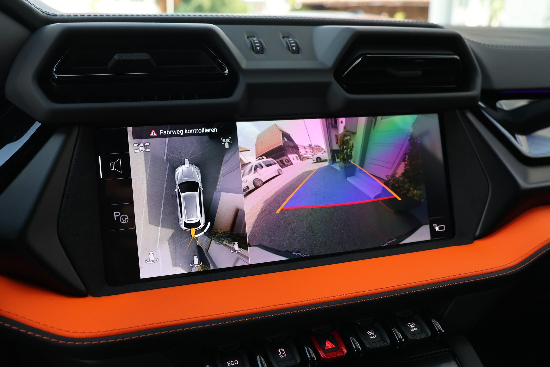 LAMBORGHINI Urus SE *ARANCIAEGON*-image-31
