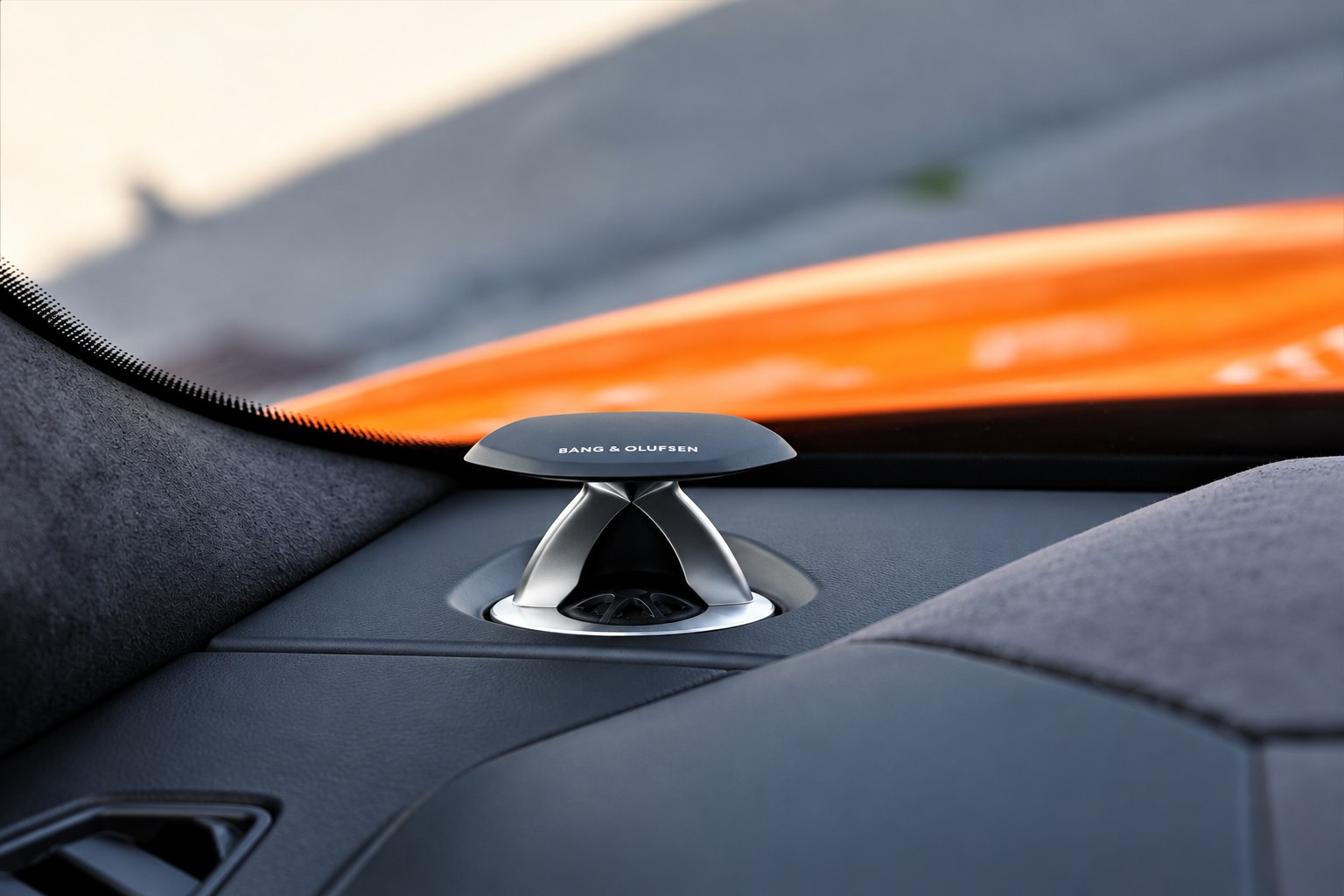 LAMBORGHINI Urus SE *ARANCIAEGON*-image-29
