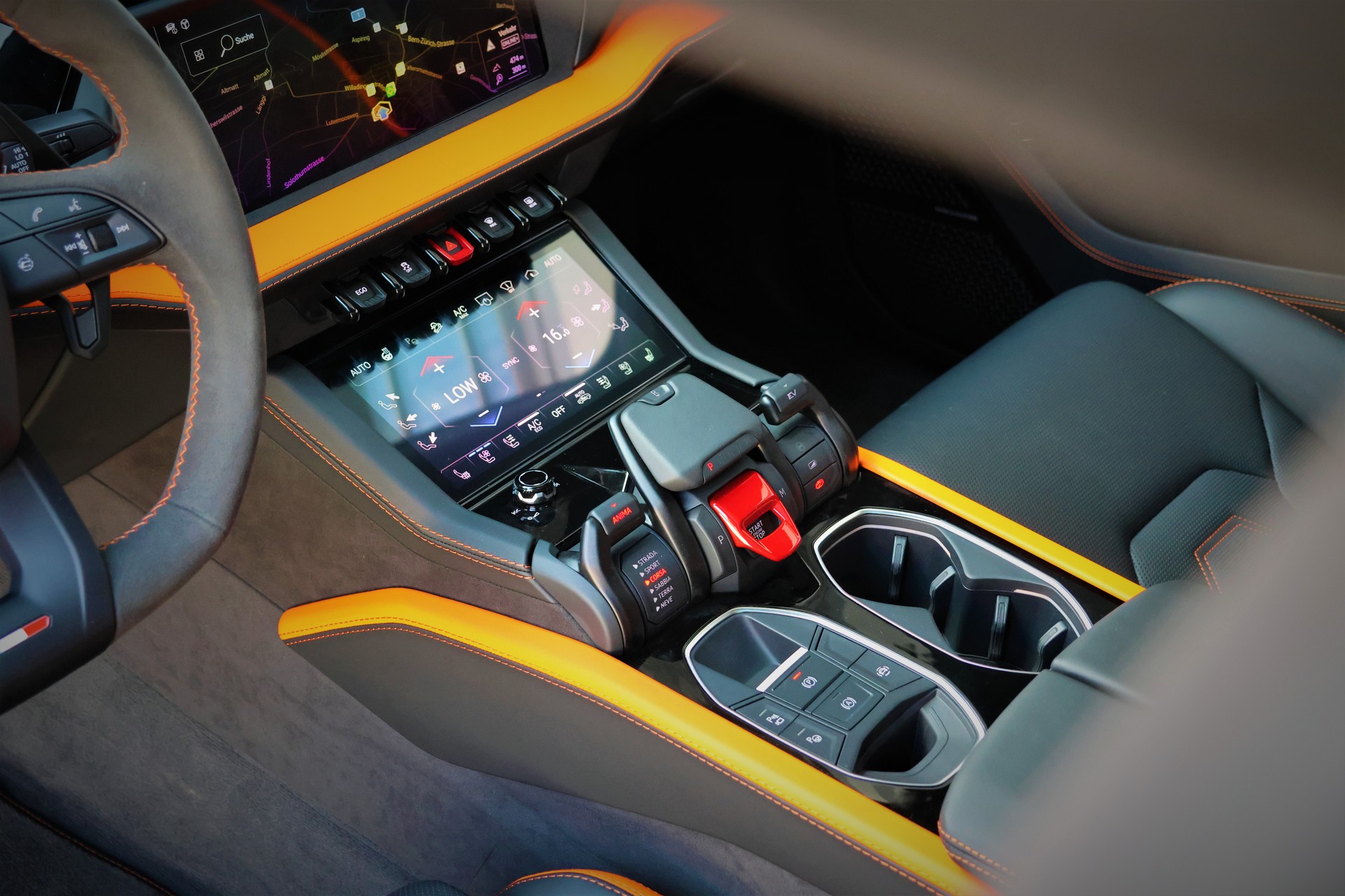 LAMBORGHINI Urus SE *ARANCIAEGON*-image-14
