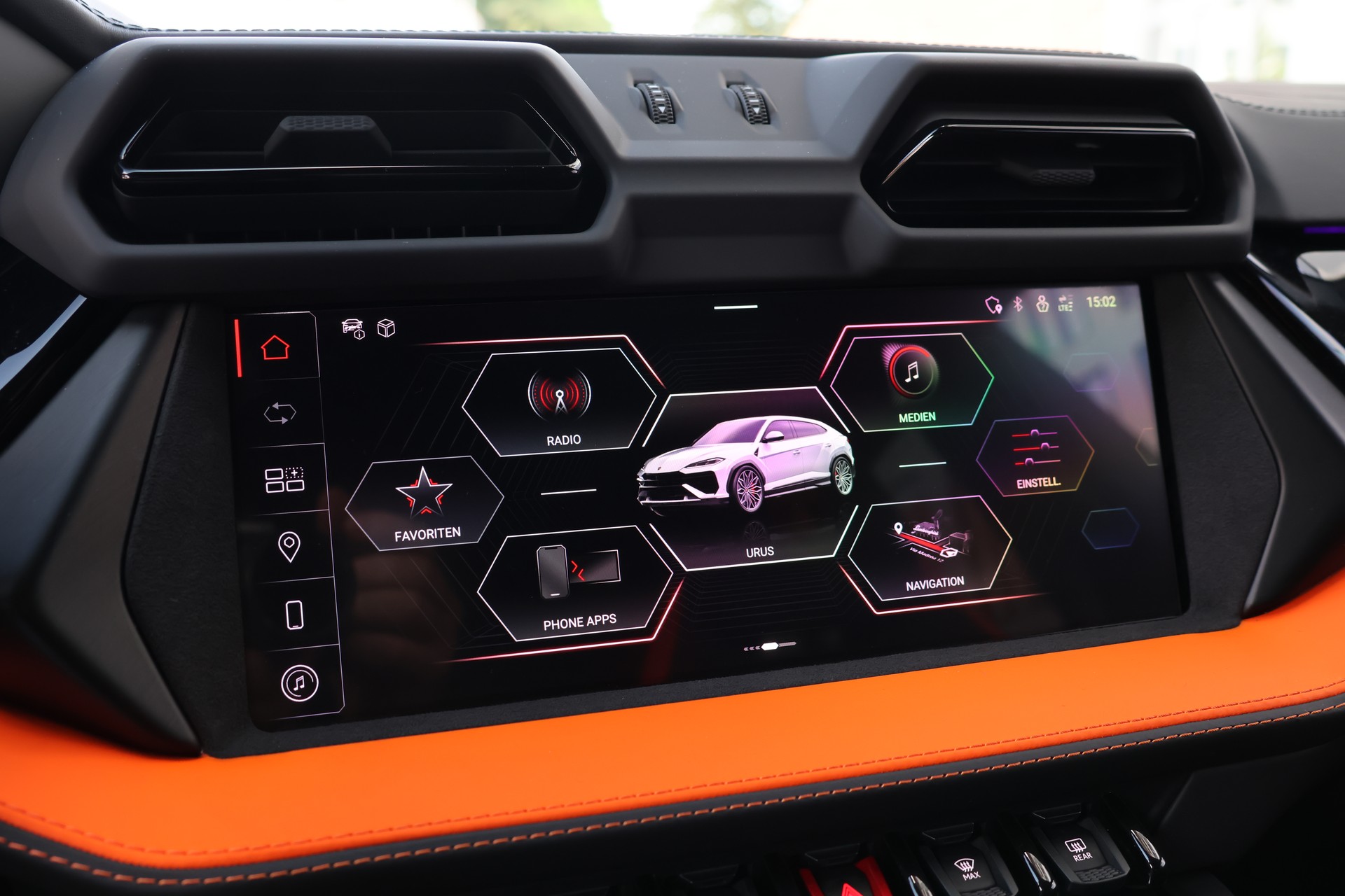 LAMBORGHINI Urus SE *ARANCIAEGON*-image-32