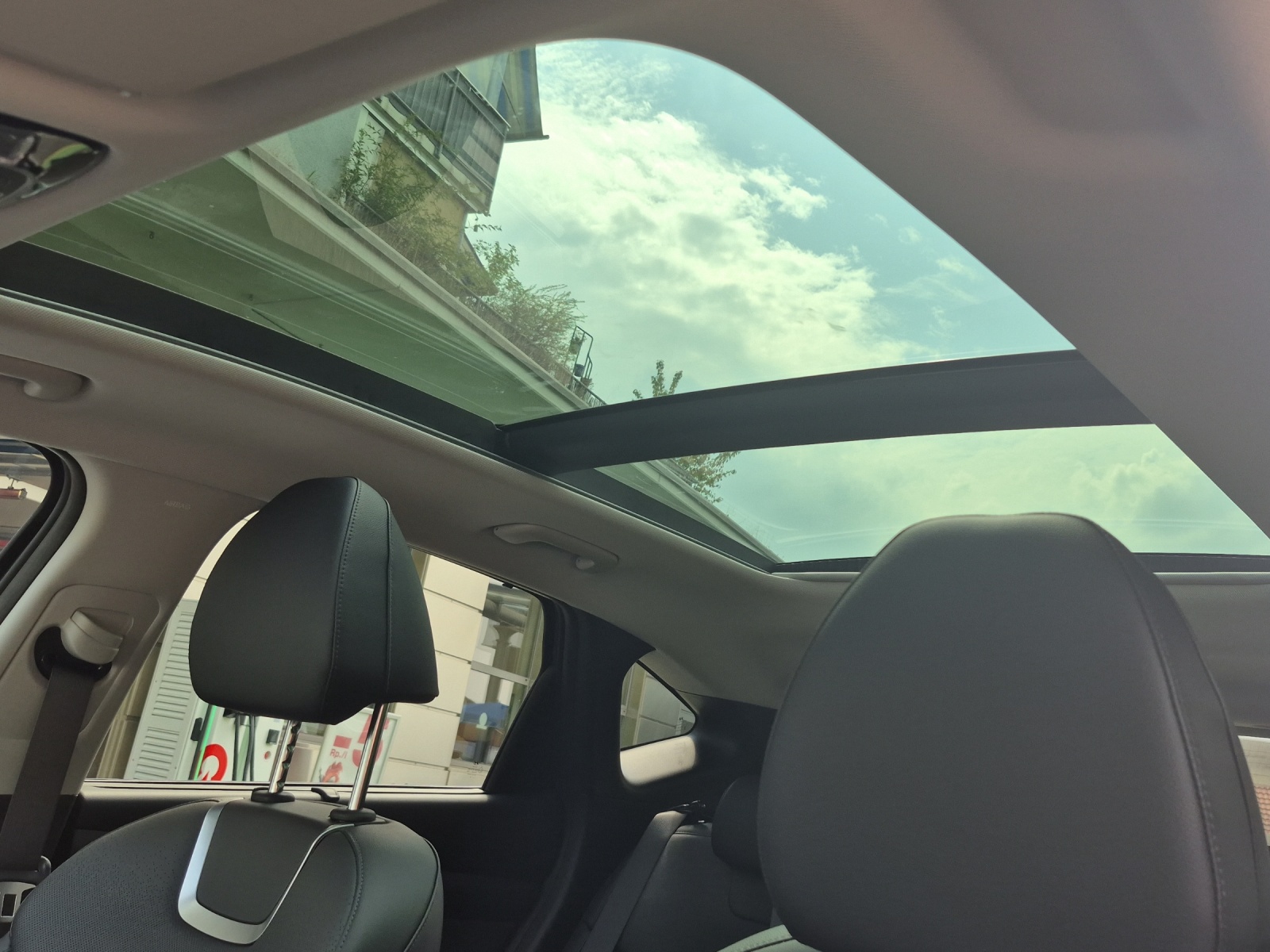 HYUNDAI Tucson 1.6 T-GDi HEV Vertex Sw MY 27-image-14