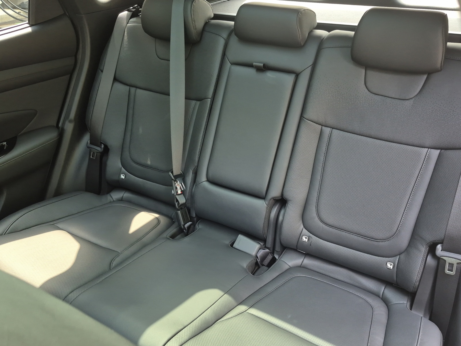 HYUNDAI Tucson 1.6 T-GDi HEV Vertex Sw MY 27-image-6