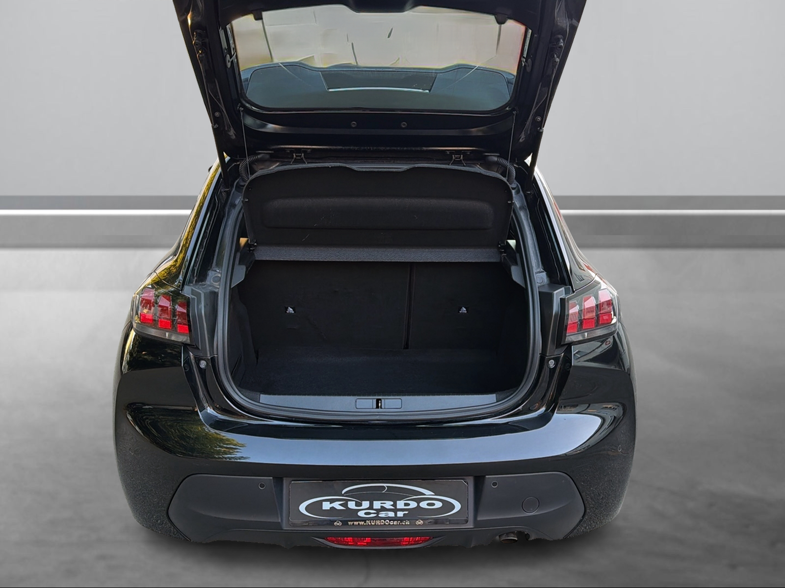PEUGEOT 208 1.2 PureTech Active Pack EAT8-image-13