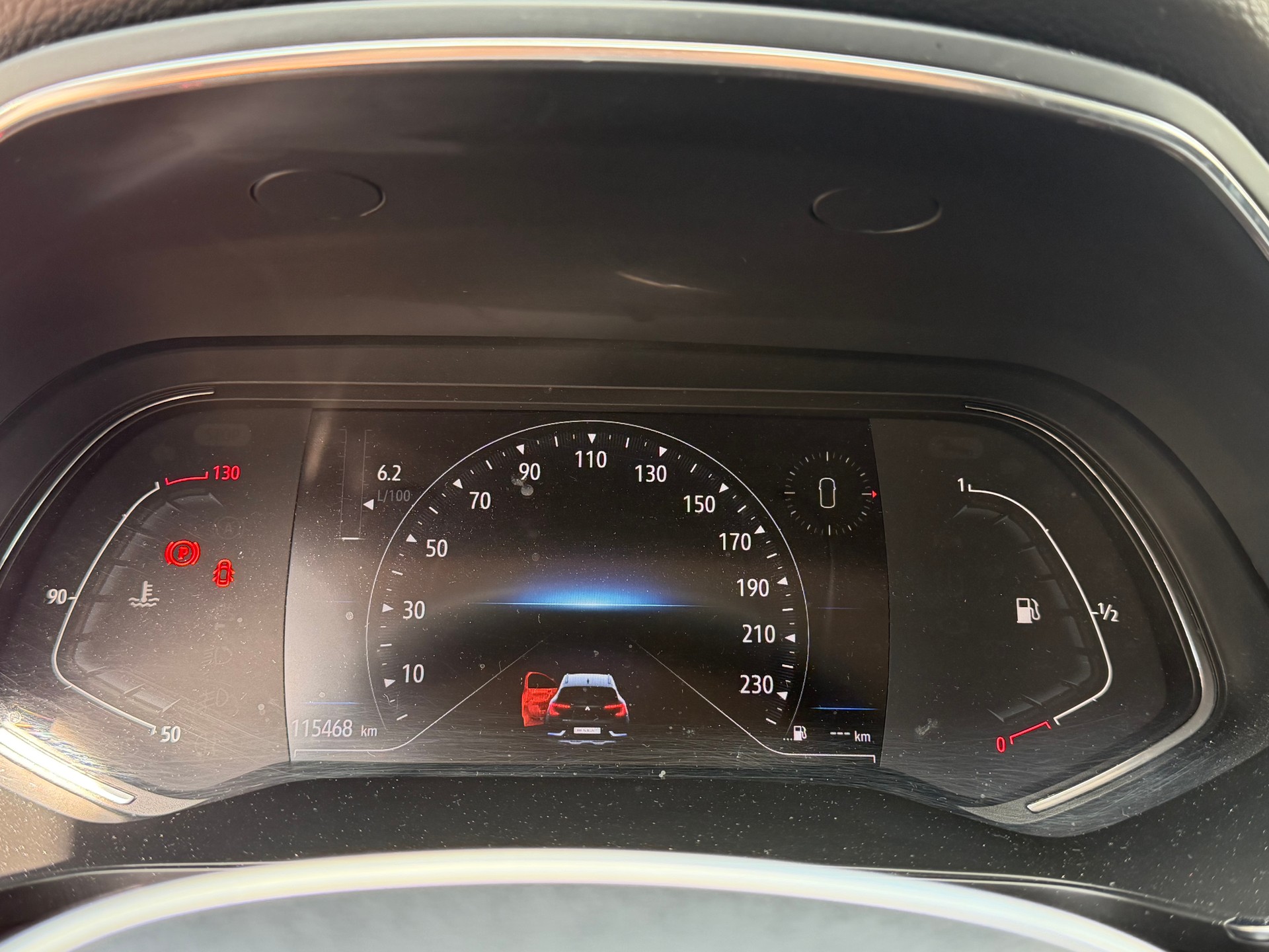 RENAULT Captur 1.3 TCe Intens-image-9