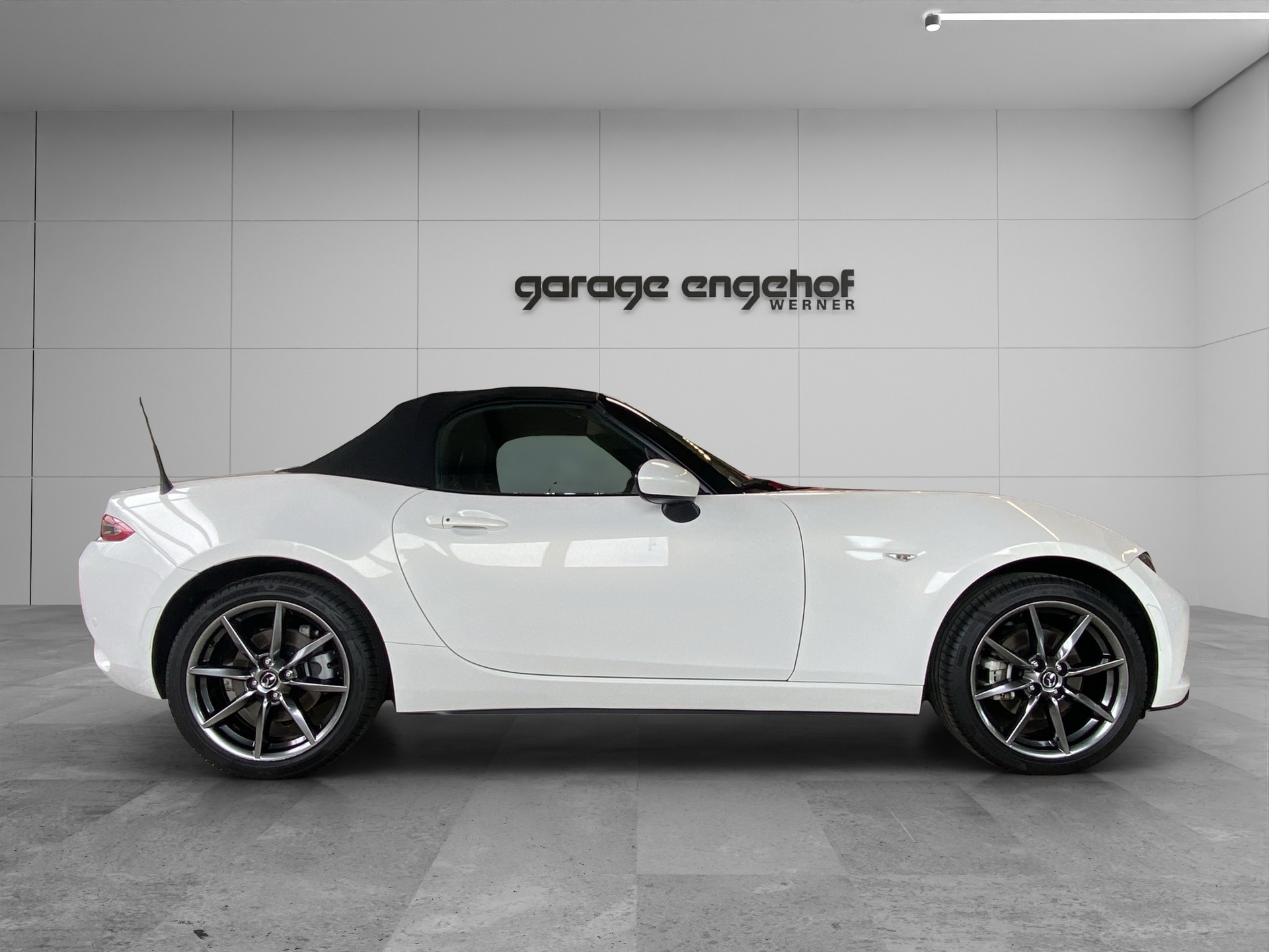 MAZDA MX-5 SKYACTIV-G 160 Revolution-image-7