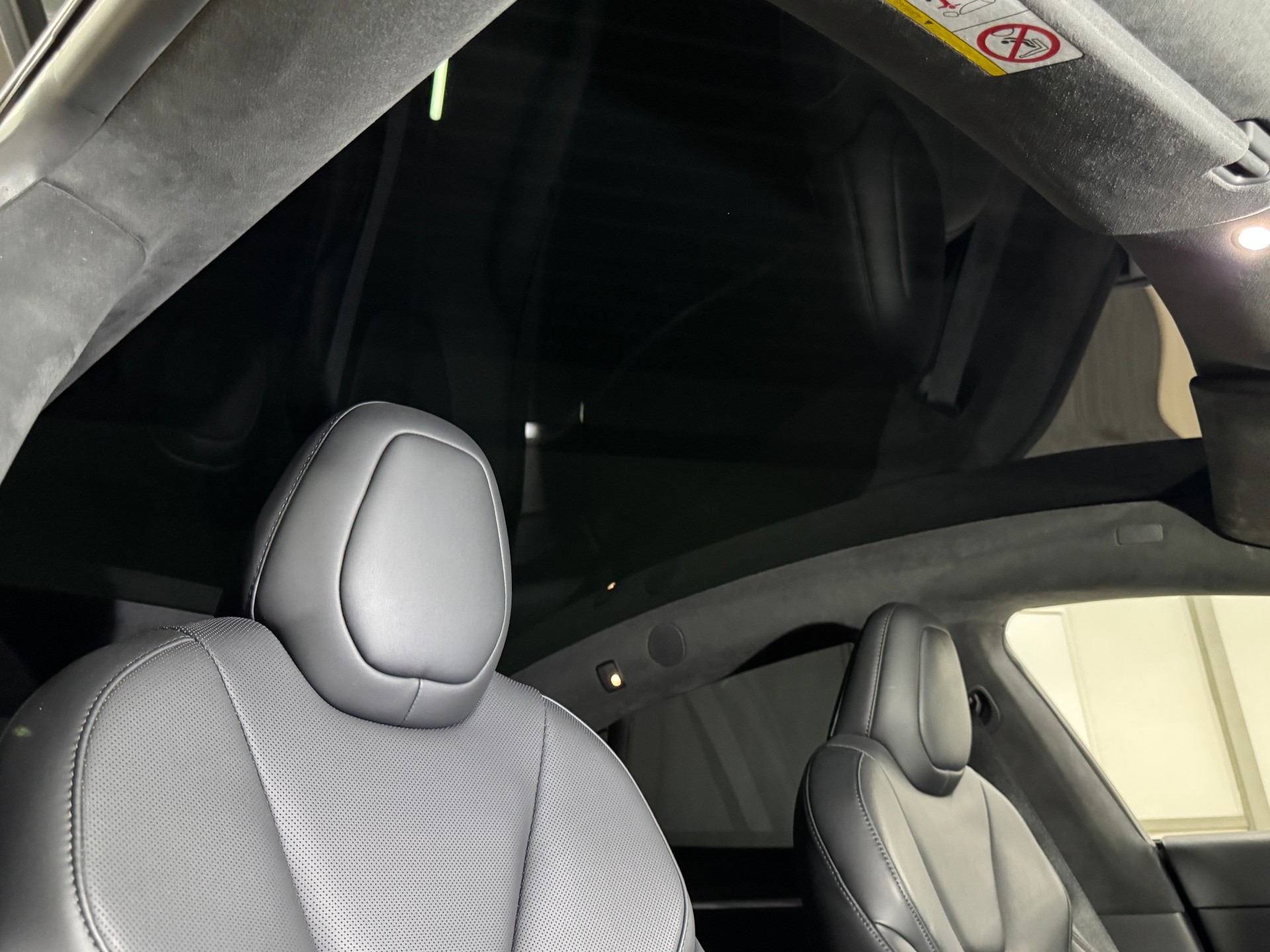 TESLA Model S 100 kWh Palladium Long Range// Autopilot inkl. FSD-image-8