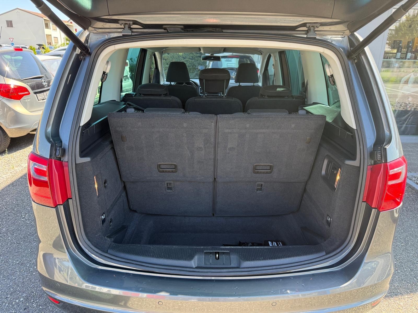 SEAT Alhambra 1.4 TSI Style Eco DSG-image-13