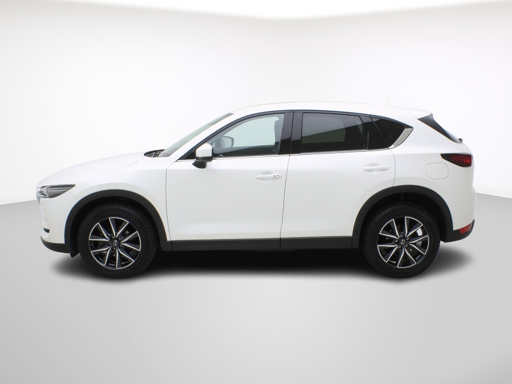 MAZDA CX-5 2.2 D AWD Revolution-image-2