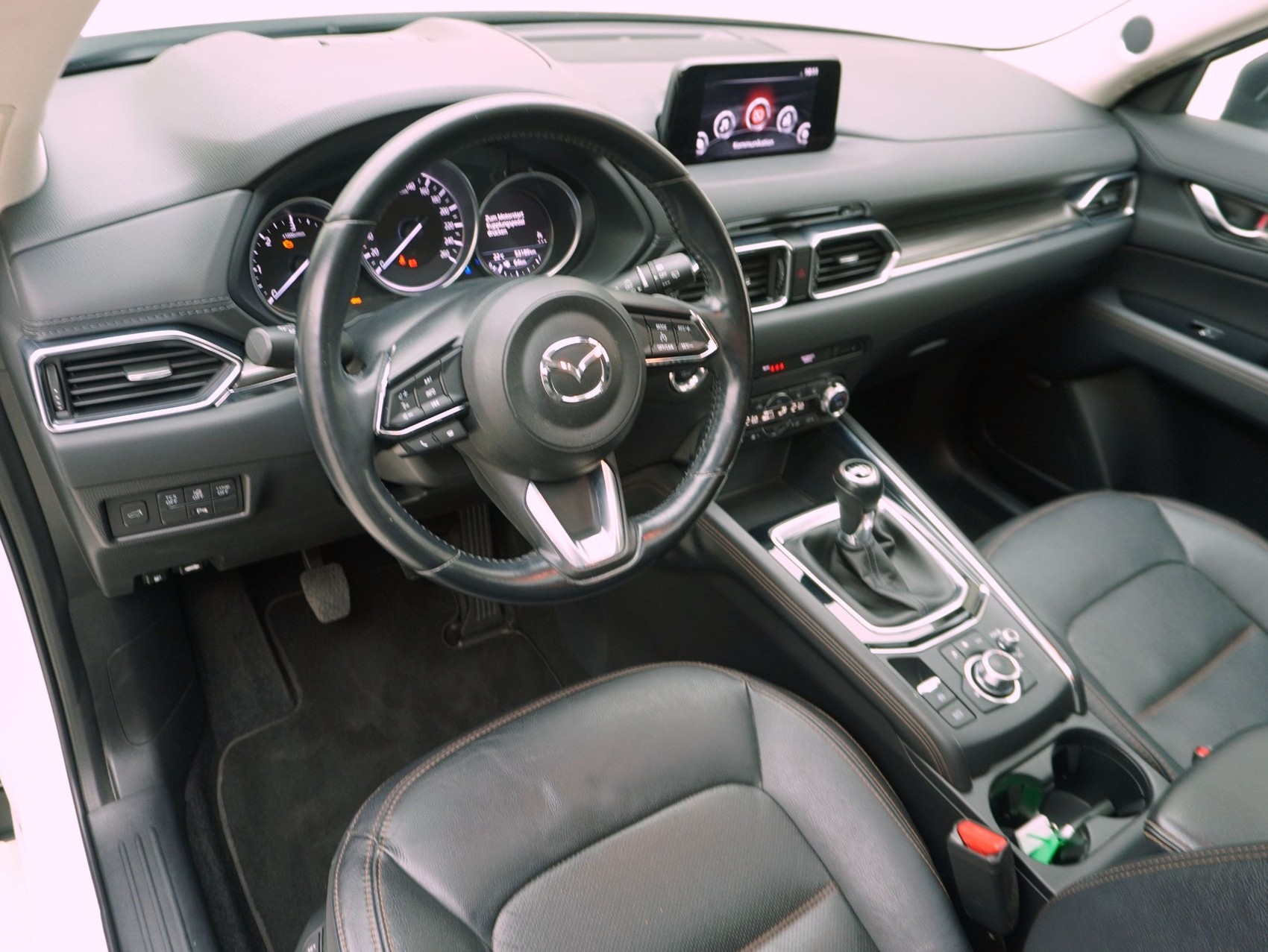 MAZDA CX-5 2.2 D AWD Revolution-image-10