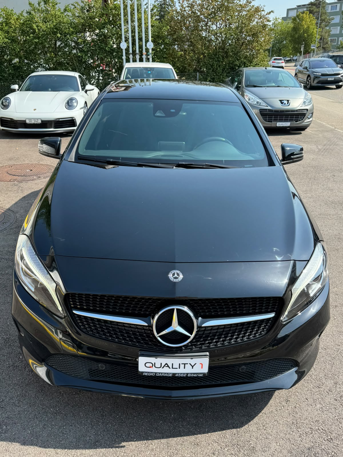 MERCEDES-BENZ A 200 Night Star 7G-DCT-image-7