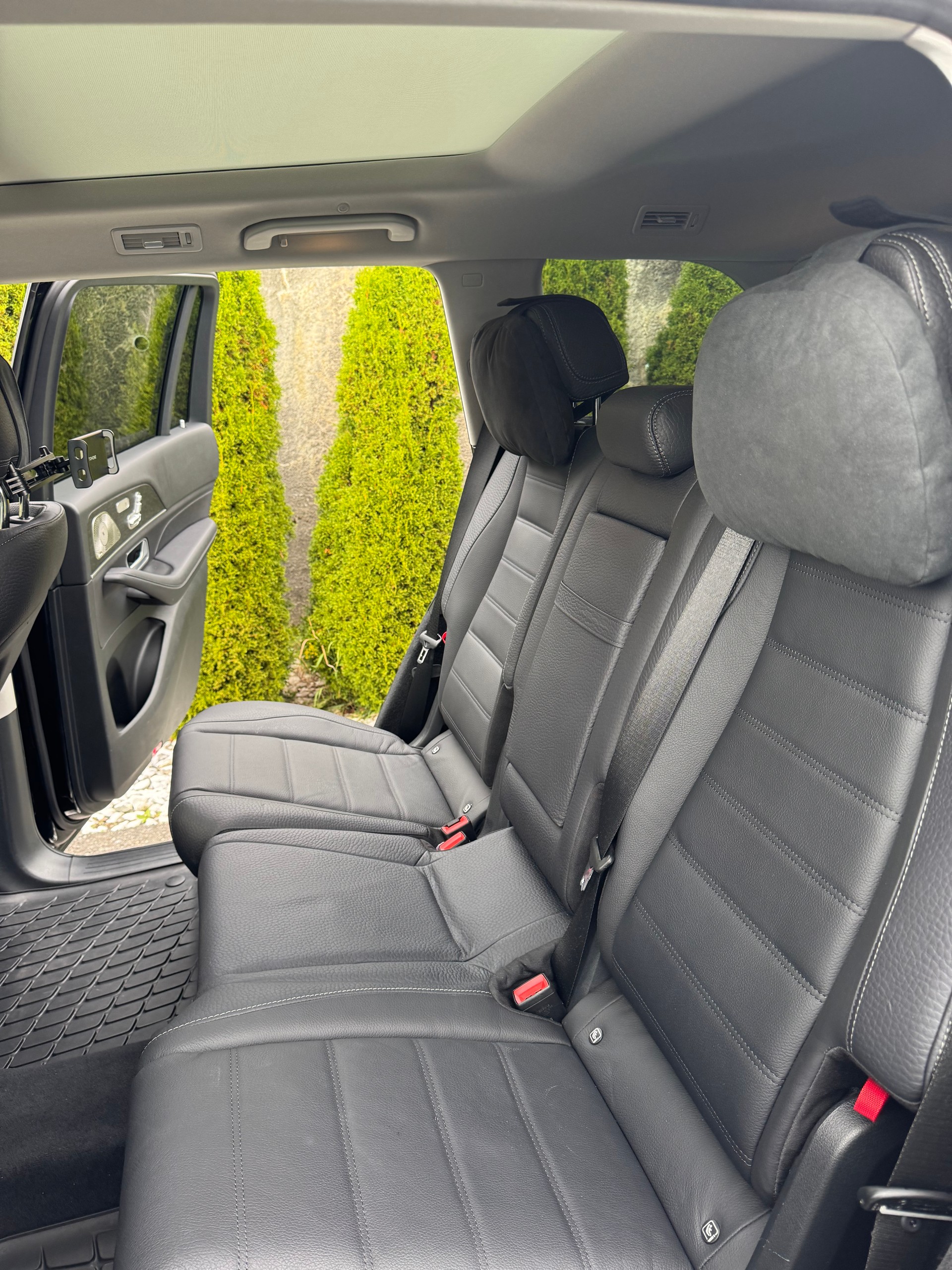 MERCEDES-BENZ GLS 580 AMG Line 4matic-image-9