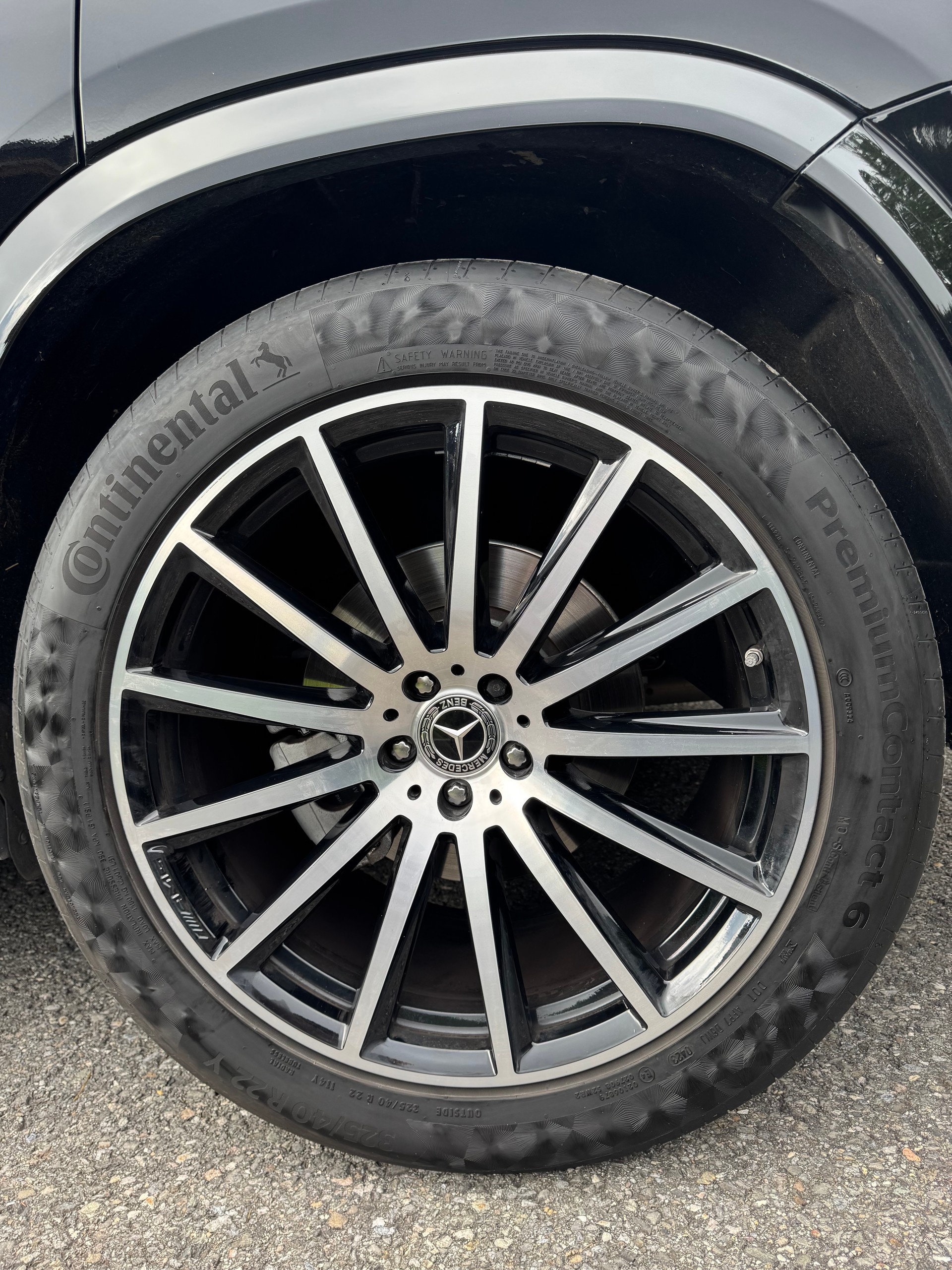 MERCEDES-BENZ GLS 580 AMG Line 4matic-image-6
