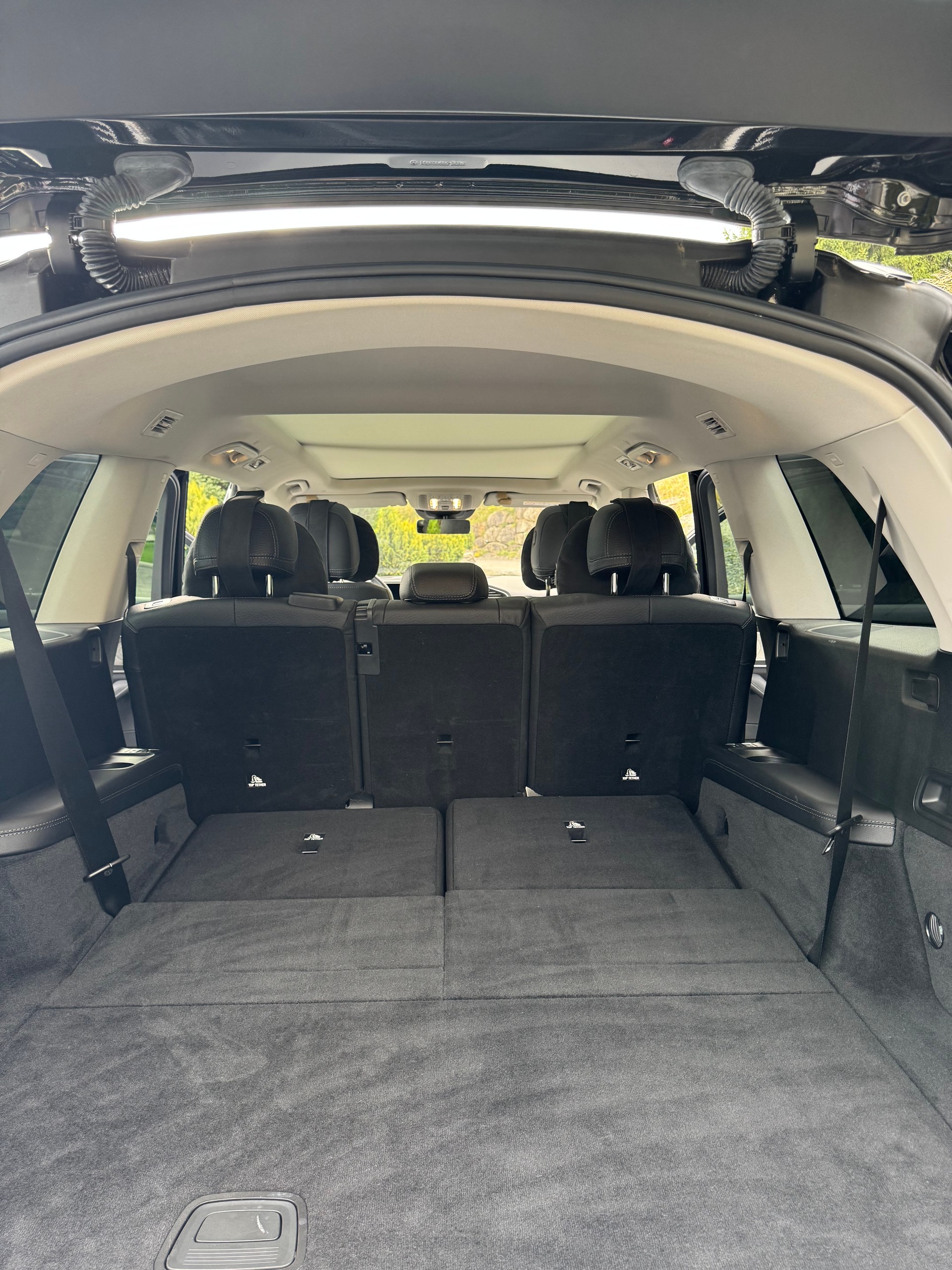 MERCEDES-BENZ GLS 580 AMG Line 4matic-image-11