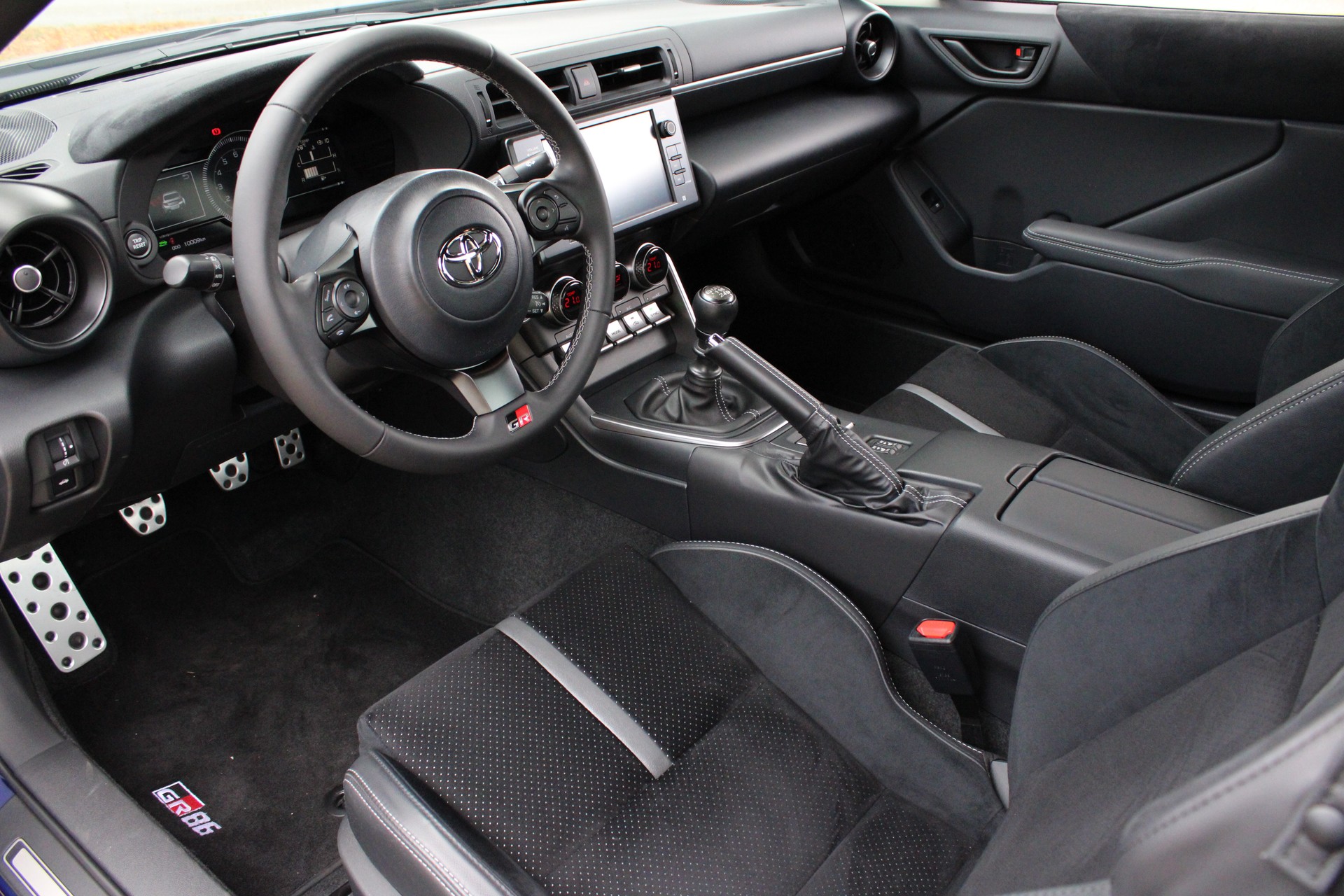 TOYOTA GR 86 2.4 Sport+-image-12