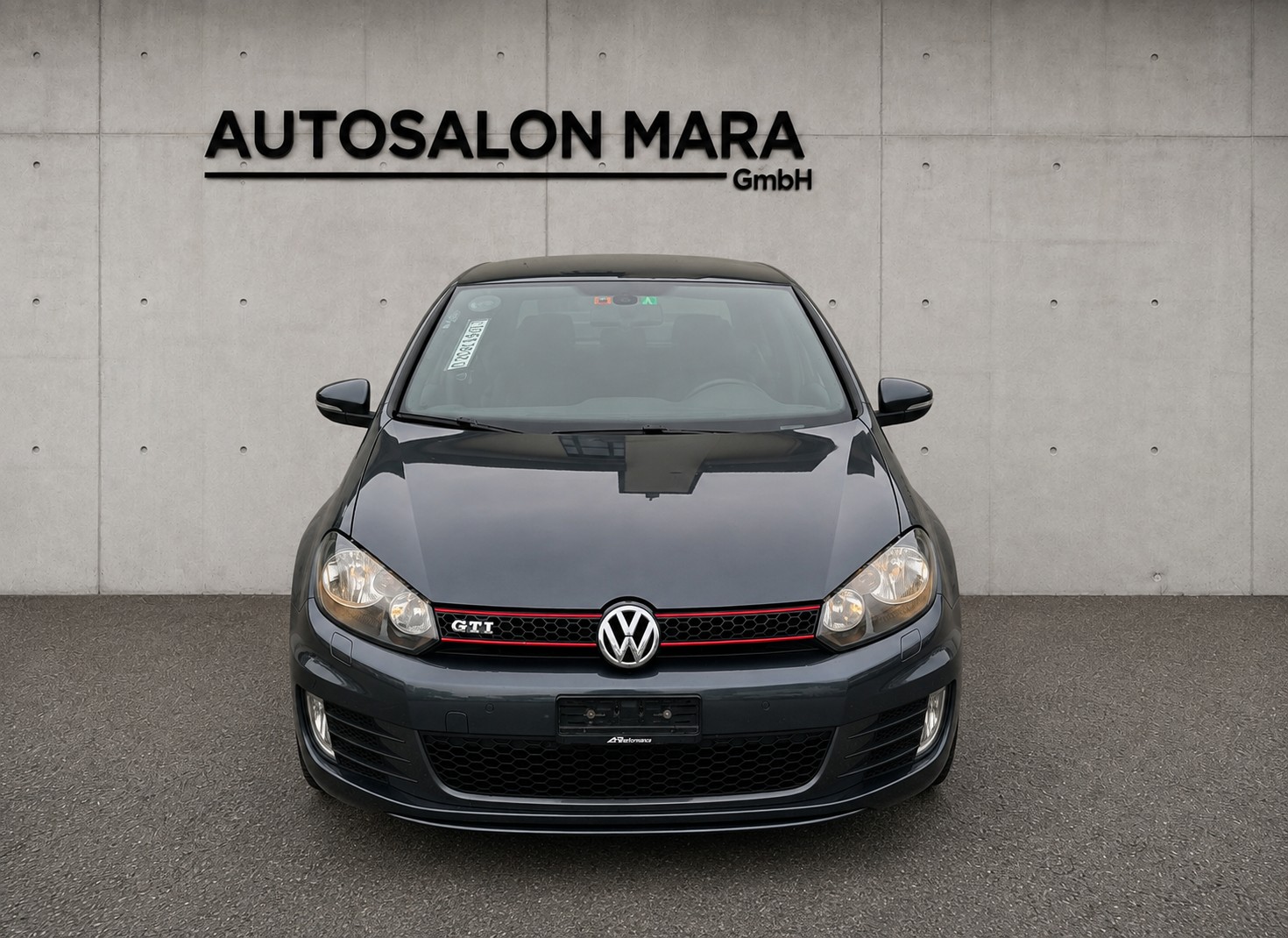 VW Golf 2.0 TSI GTI-image-8