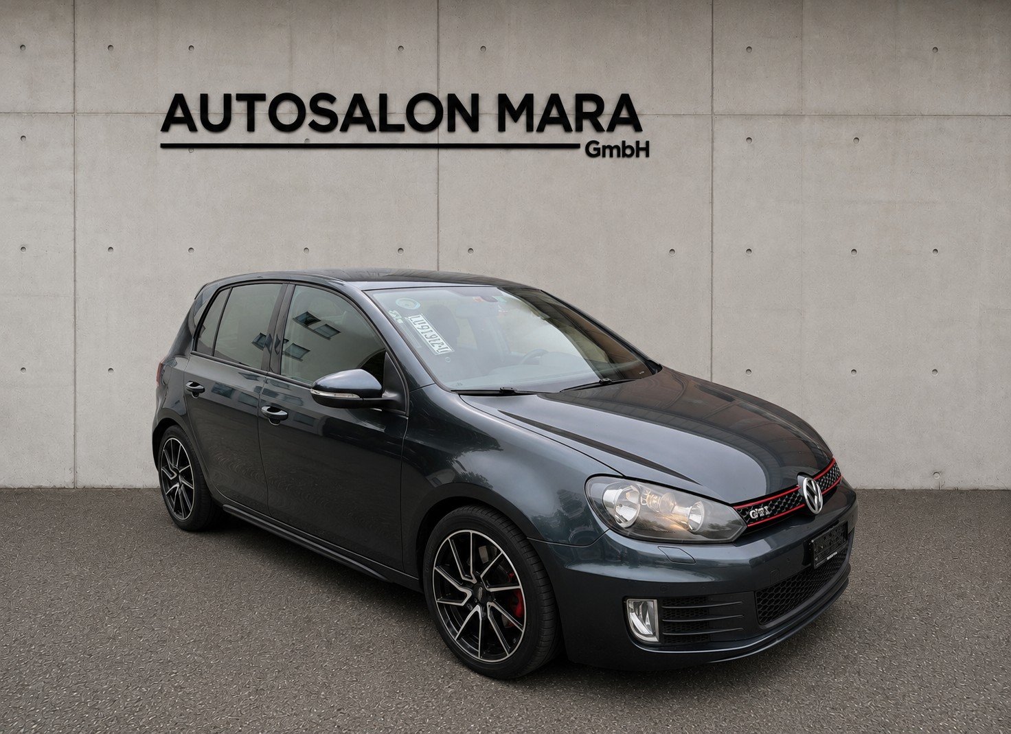 VW Golf 2.0 TSI GTI-image-7