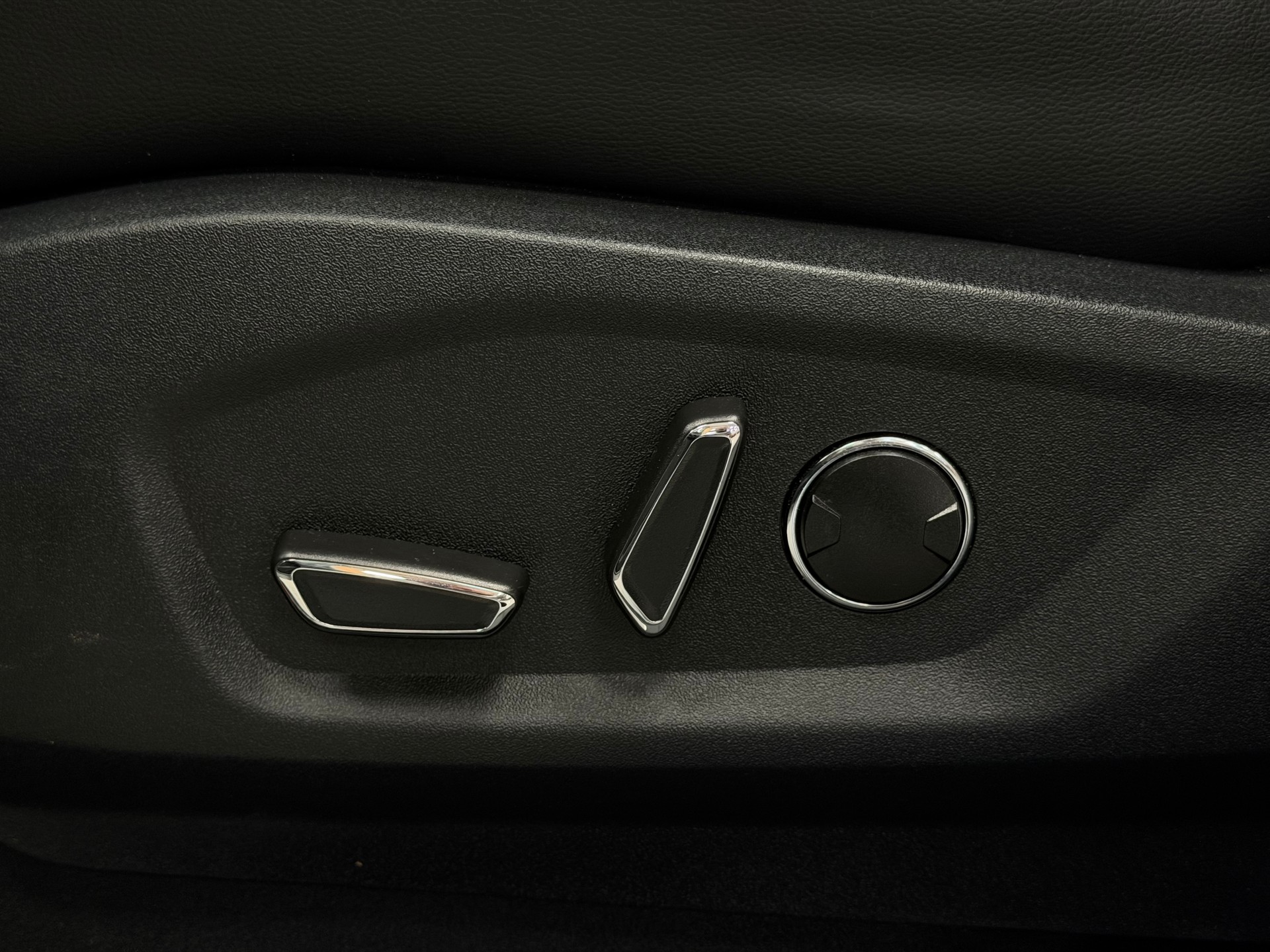 FORD S-Max 2.5 FHEV ST-Line 7Pl-image-27
