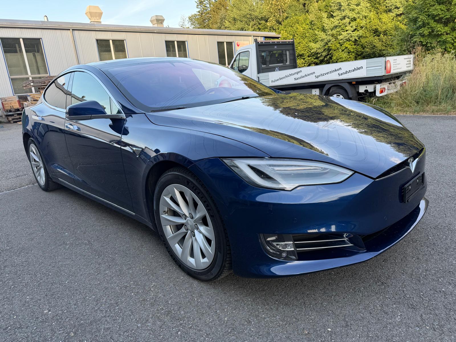 TESLA Model S 100 D-image-2